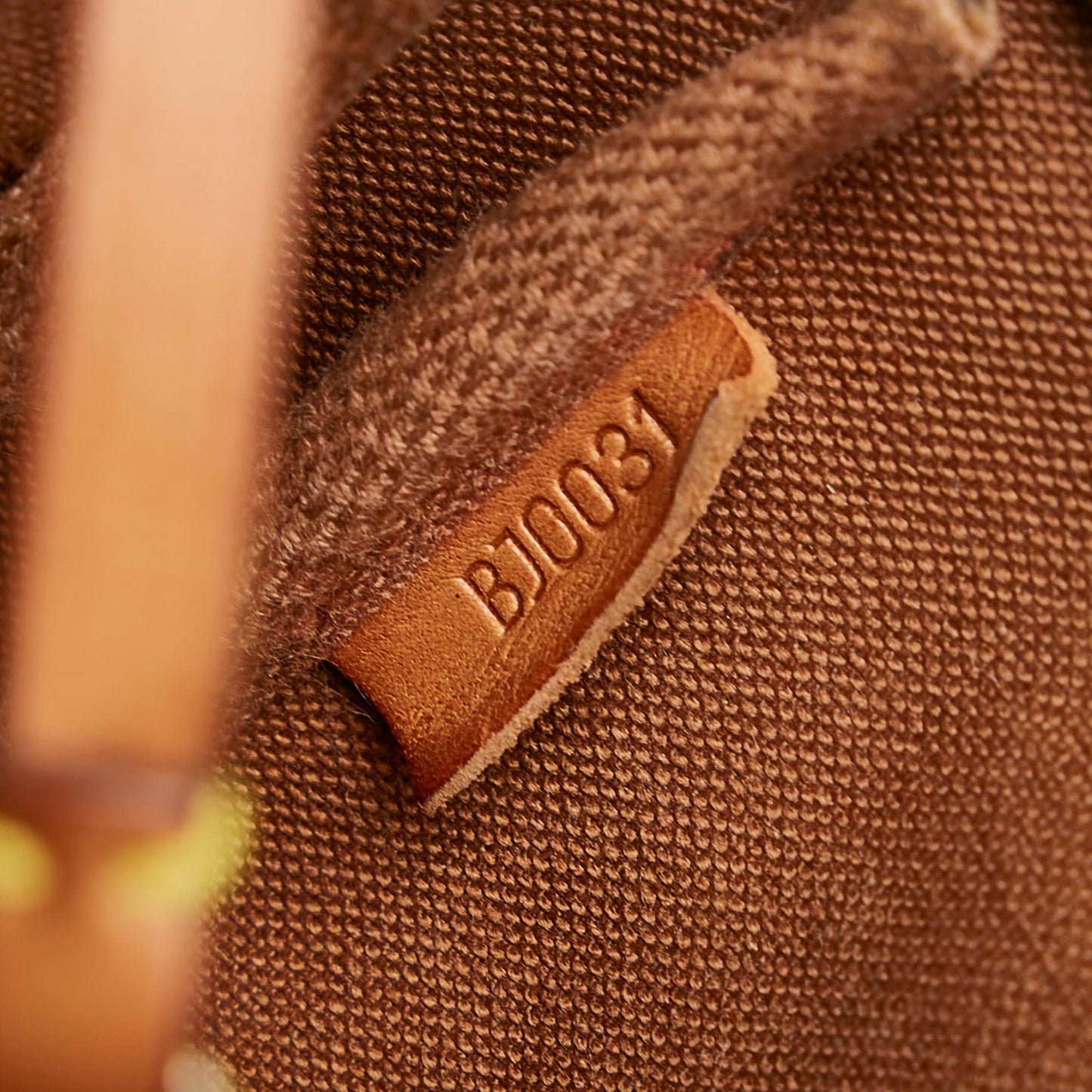 Louis Vuitton Monogram Pochette Accessoires (SHG-28913)