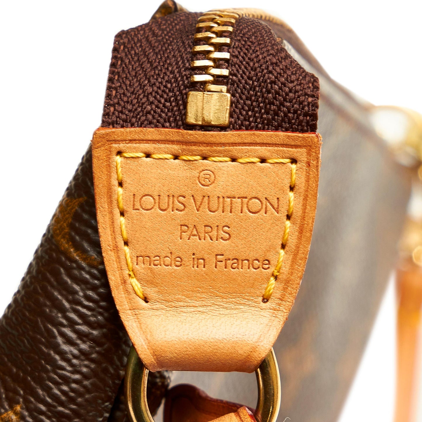 Louis Vuitton Monogram Pochette Accessoires (SHG-g9JdQg)