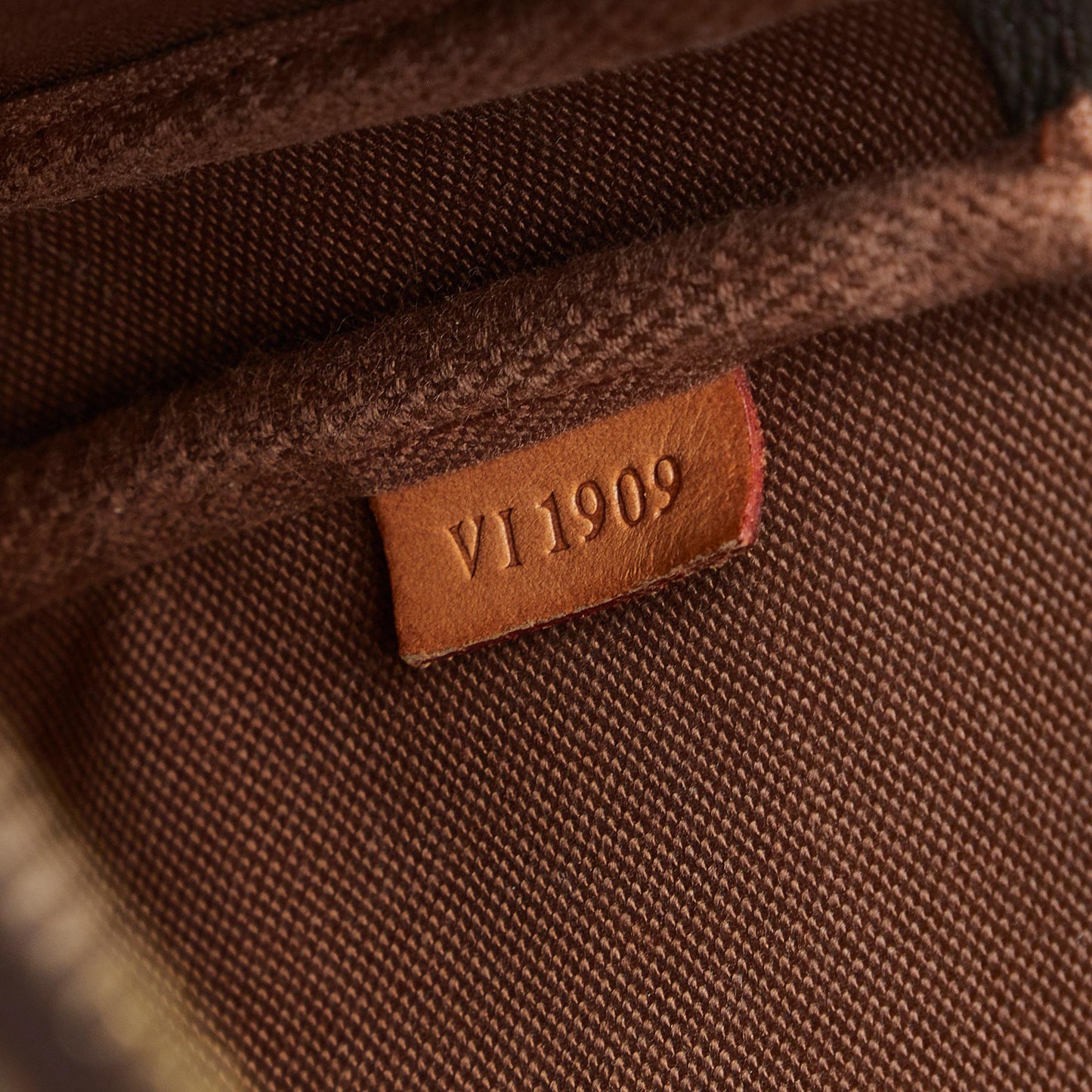 Louis Vuitton Monogram Pochette Accessoires (SHG-svKsyF)