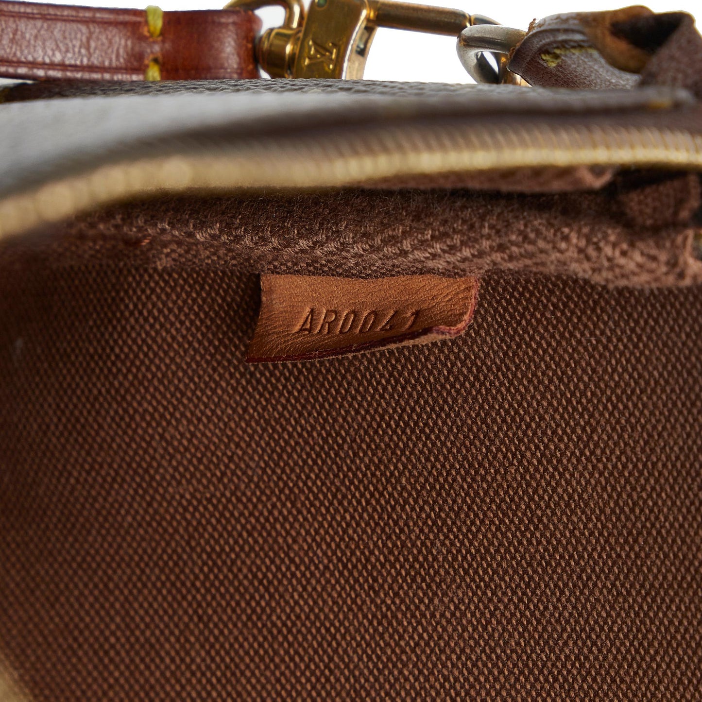 Louis Vuitton Monogram Pochette Accessoires (SHG-jg8b24)