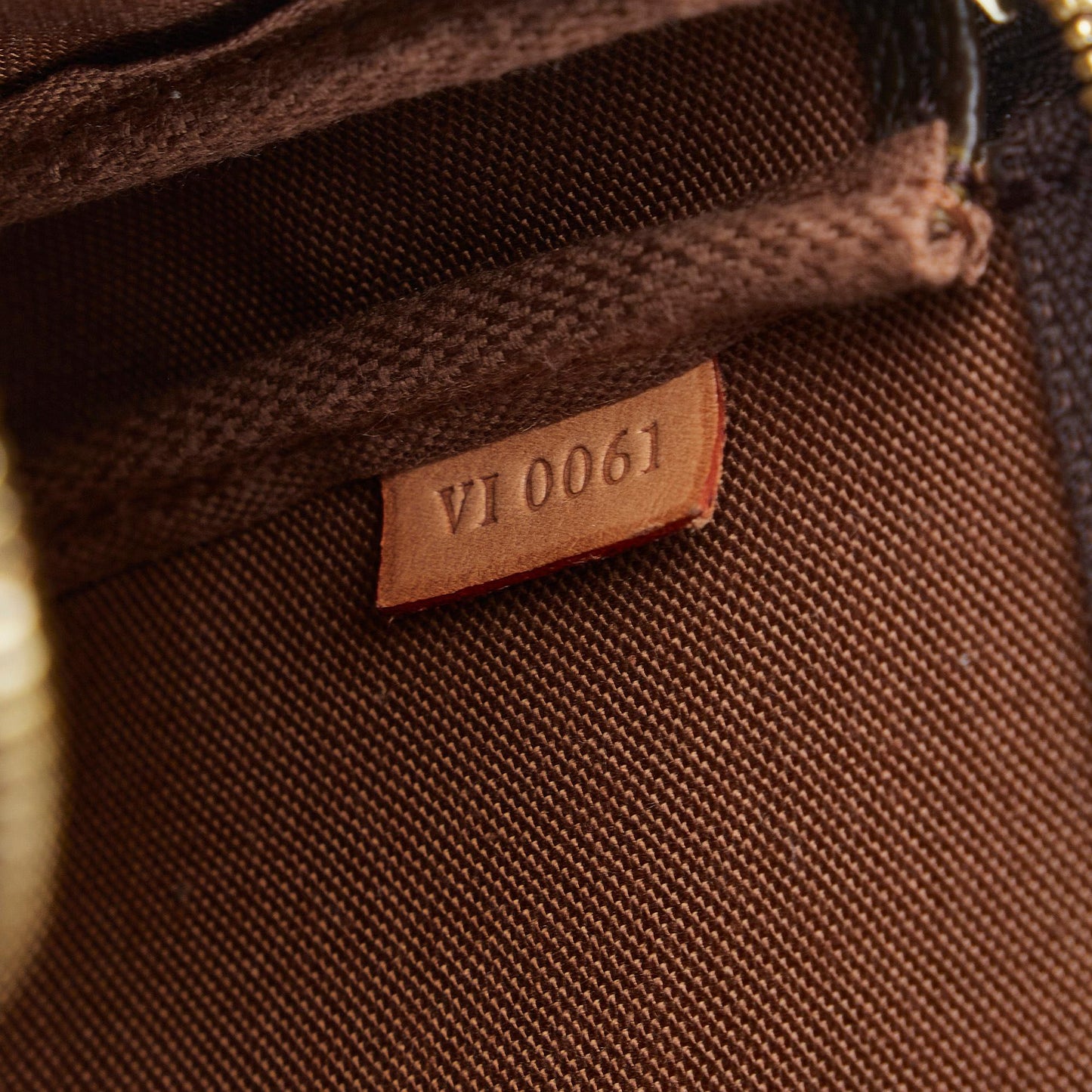 Louis Vuitton Monogram Pochette Accessoires (SHG-URyvJ1)