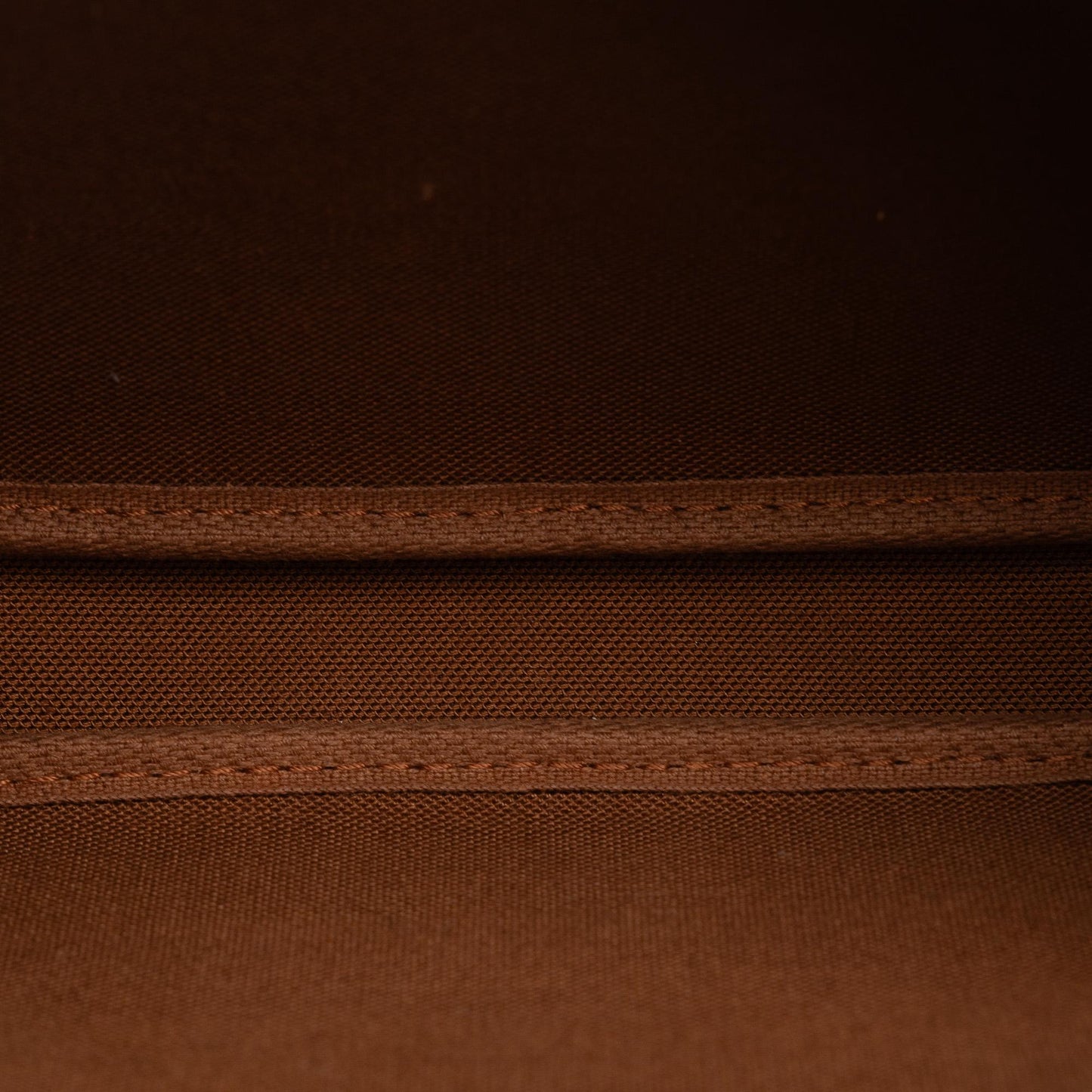 Louis Vuitton Monogram Pochette Accessoires (SHG-CBtg2j)