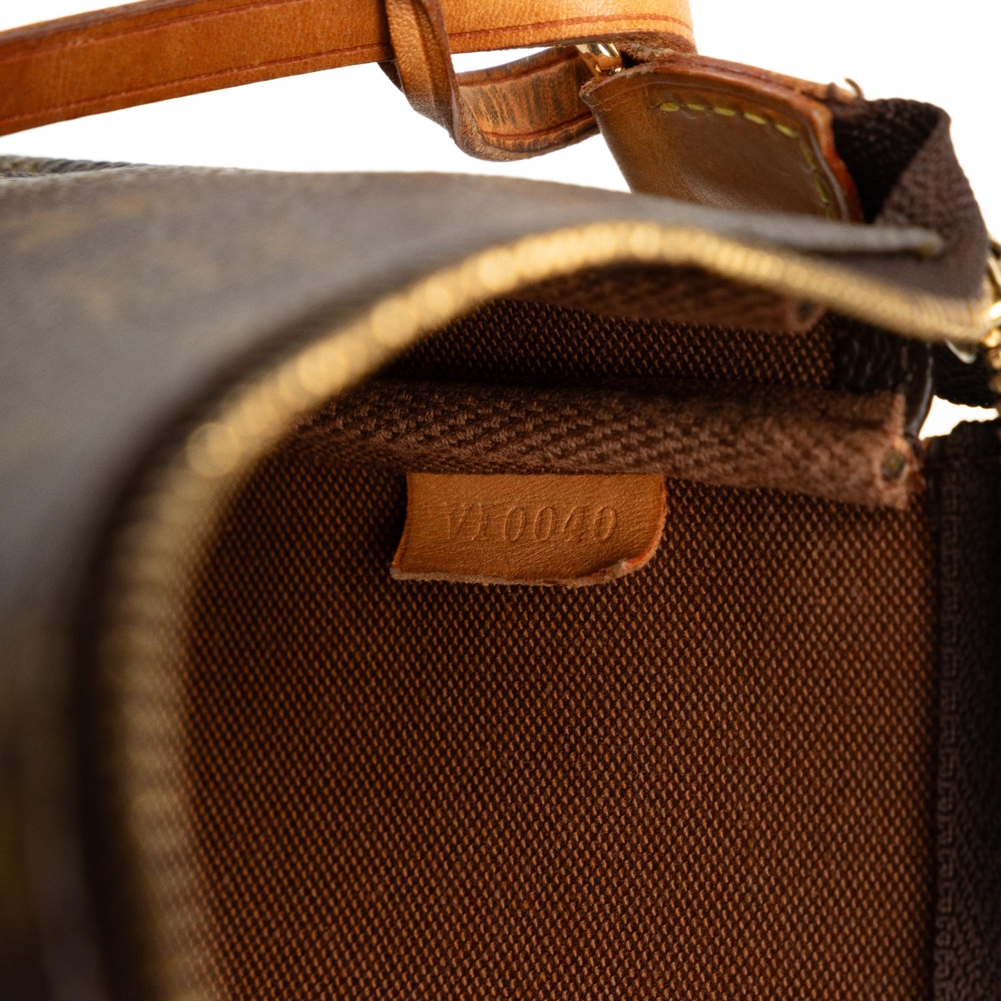 Louis Vuitton Monogram Pochette Accessoires (SHG-WHHqEW)
