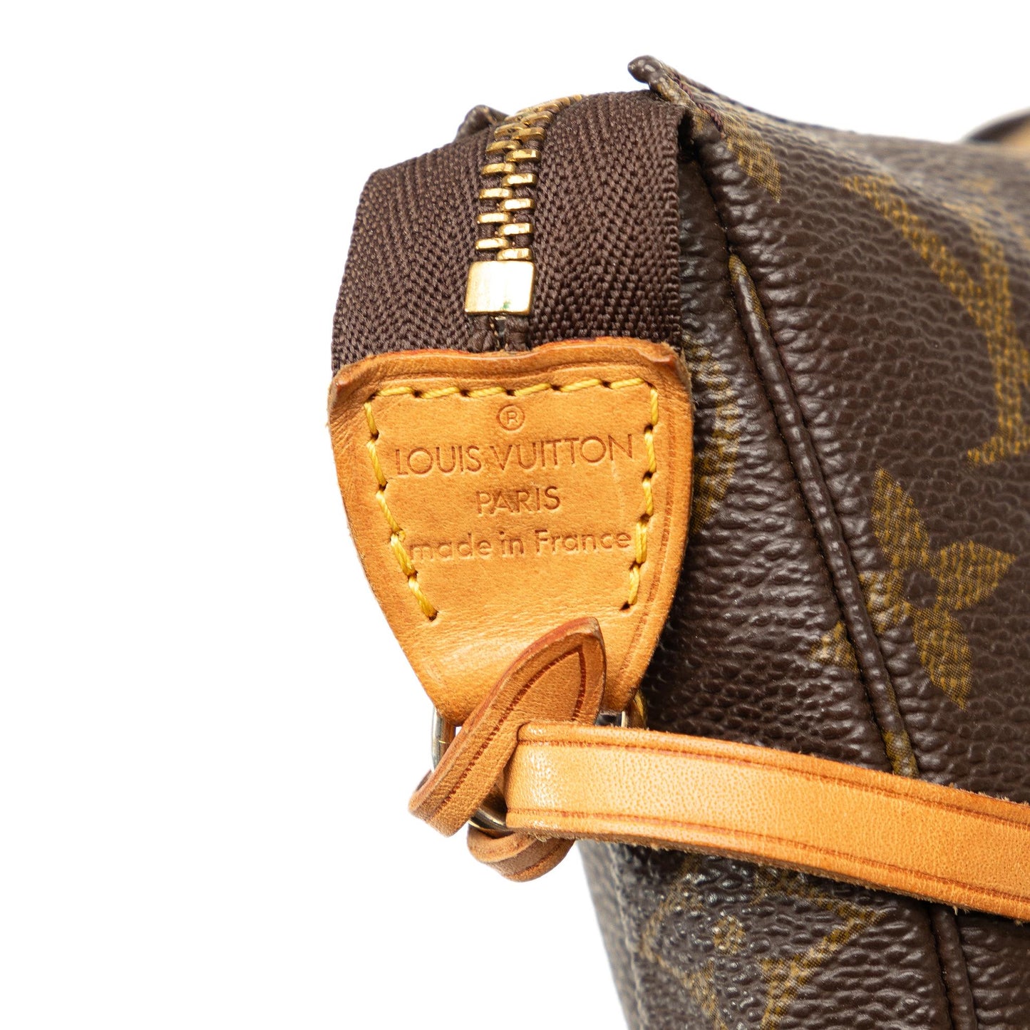 Louis Vuitton Monogram Pochette Accessoires (SHG-FsBVFX)