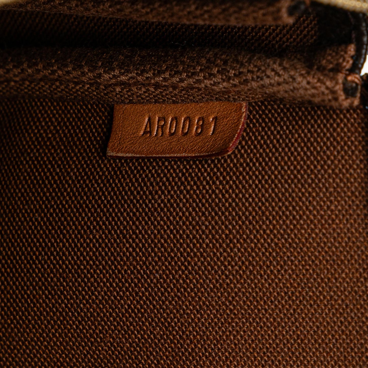 Louis Vuitton Monogram Pochette Accessoires (SHG-tjzBge)