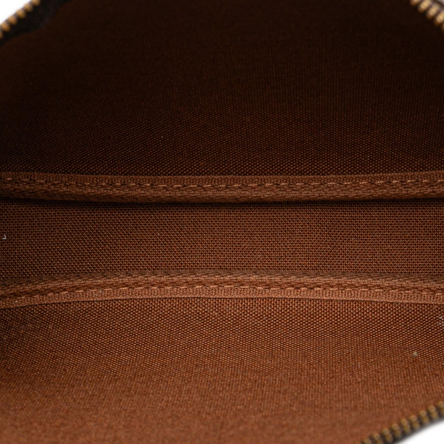 Louis Vuitton Monogram Pochette Accessoires (SHG-Nb6gV2)