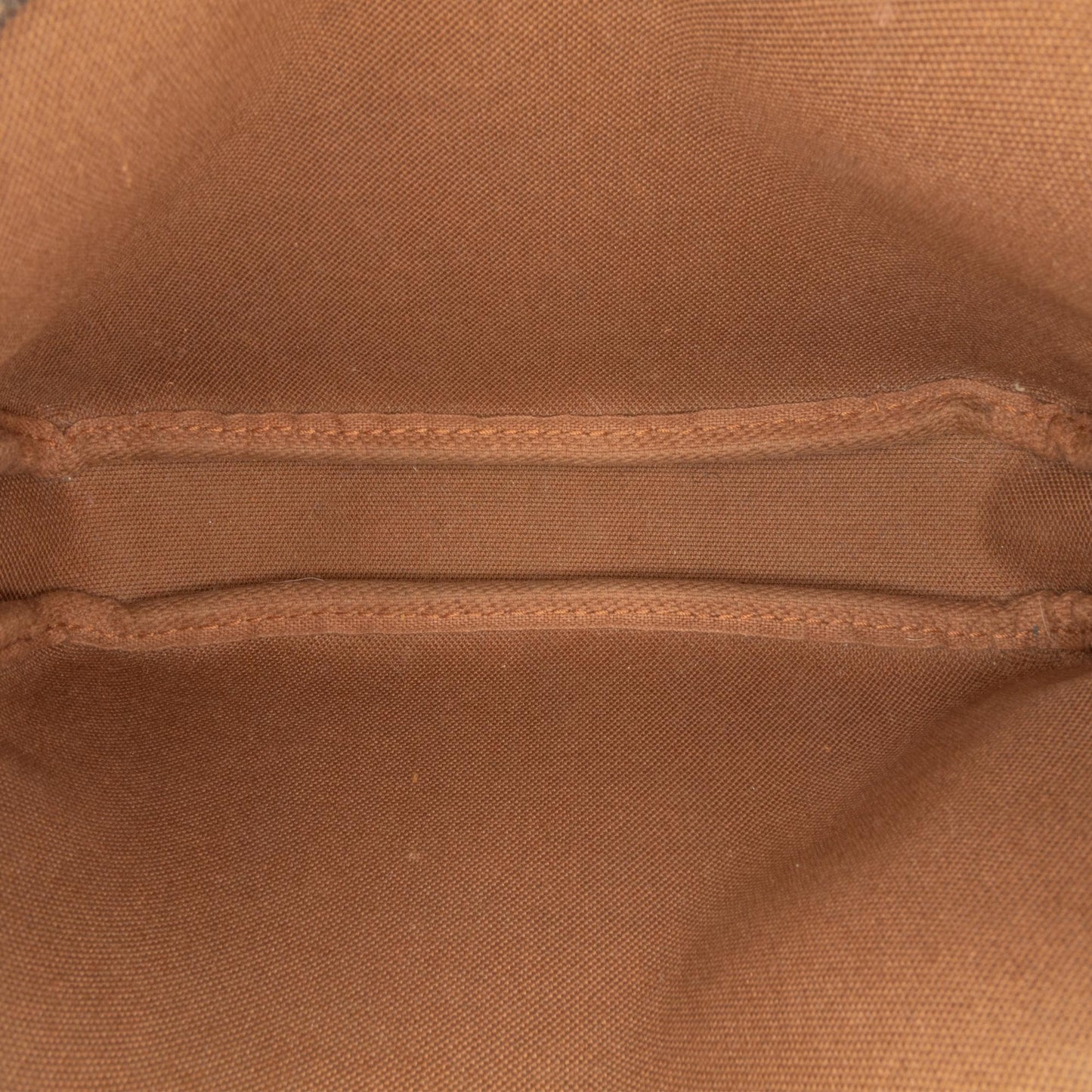 Louis Vuitton Monogram Pochette Accessoires (SHG-wYrsP3)