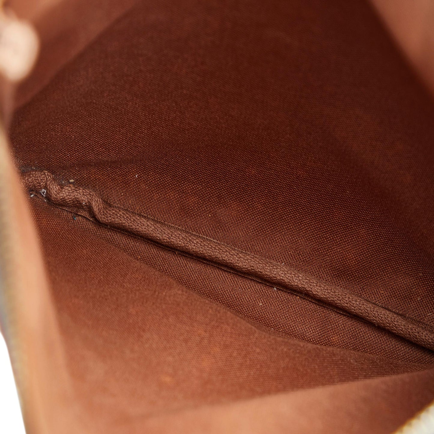 Louis Vuitton Monogram Pochette Bosphore (SHG-MbdIHV)