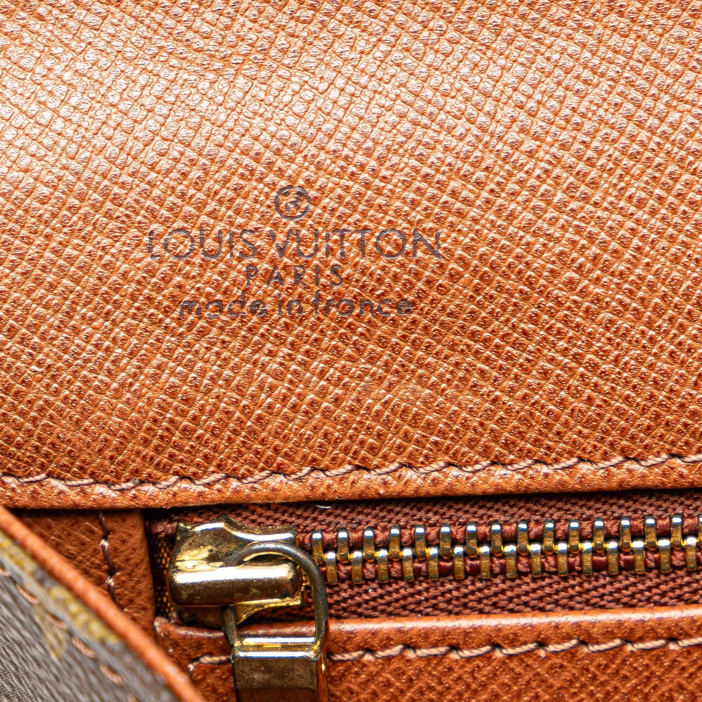 Louis Vuitton Monogram Pochette Dame PM (SHG-Oc1M1a)