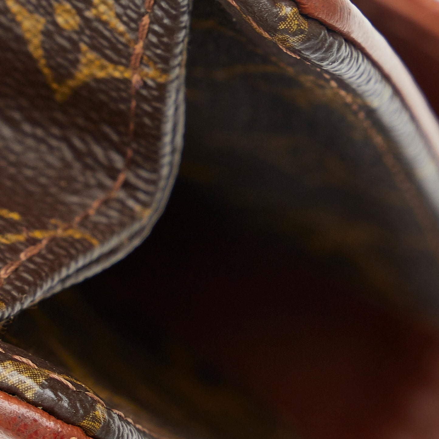 Louis Vuitton Monogram Pochette Dame (SHG-ETjeKA)