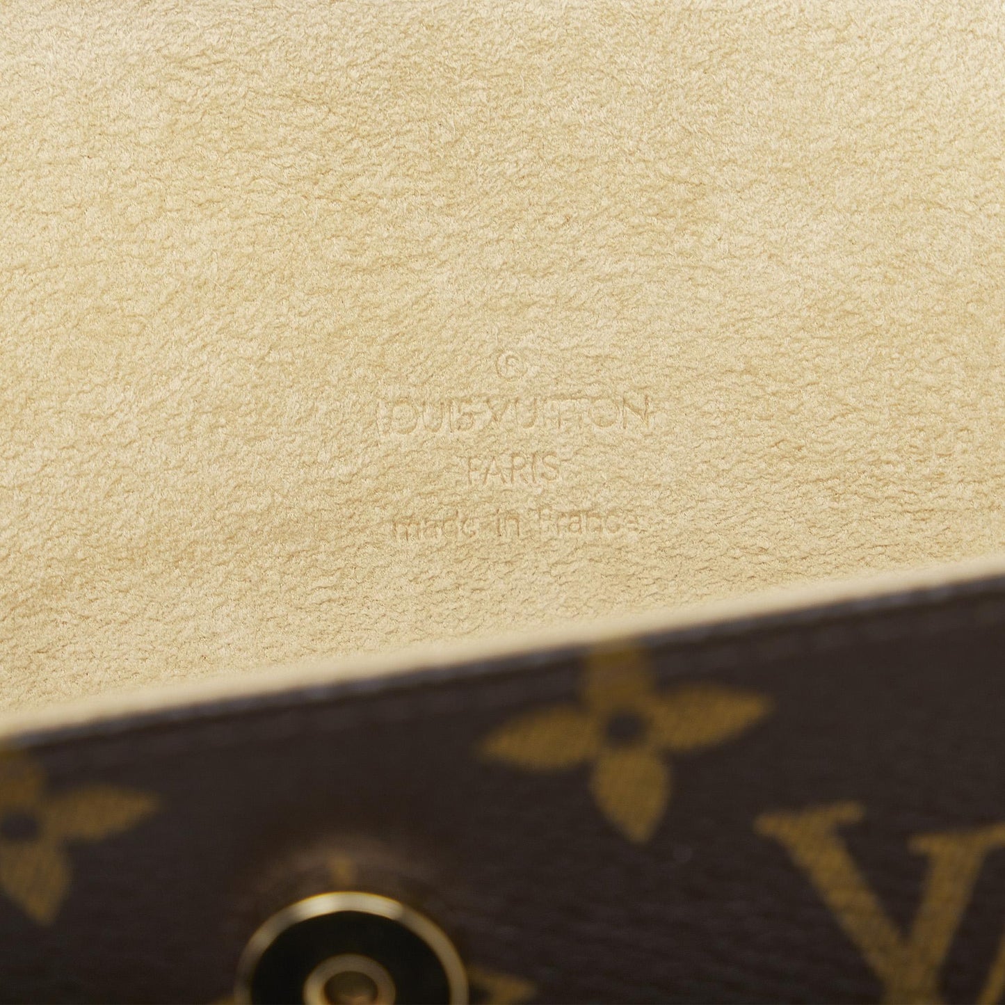 Louis Vuitton Monogram Pochette Florentine (SHG-LYVGcM)