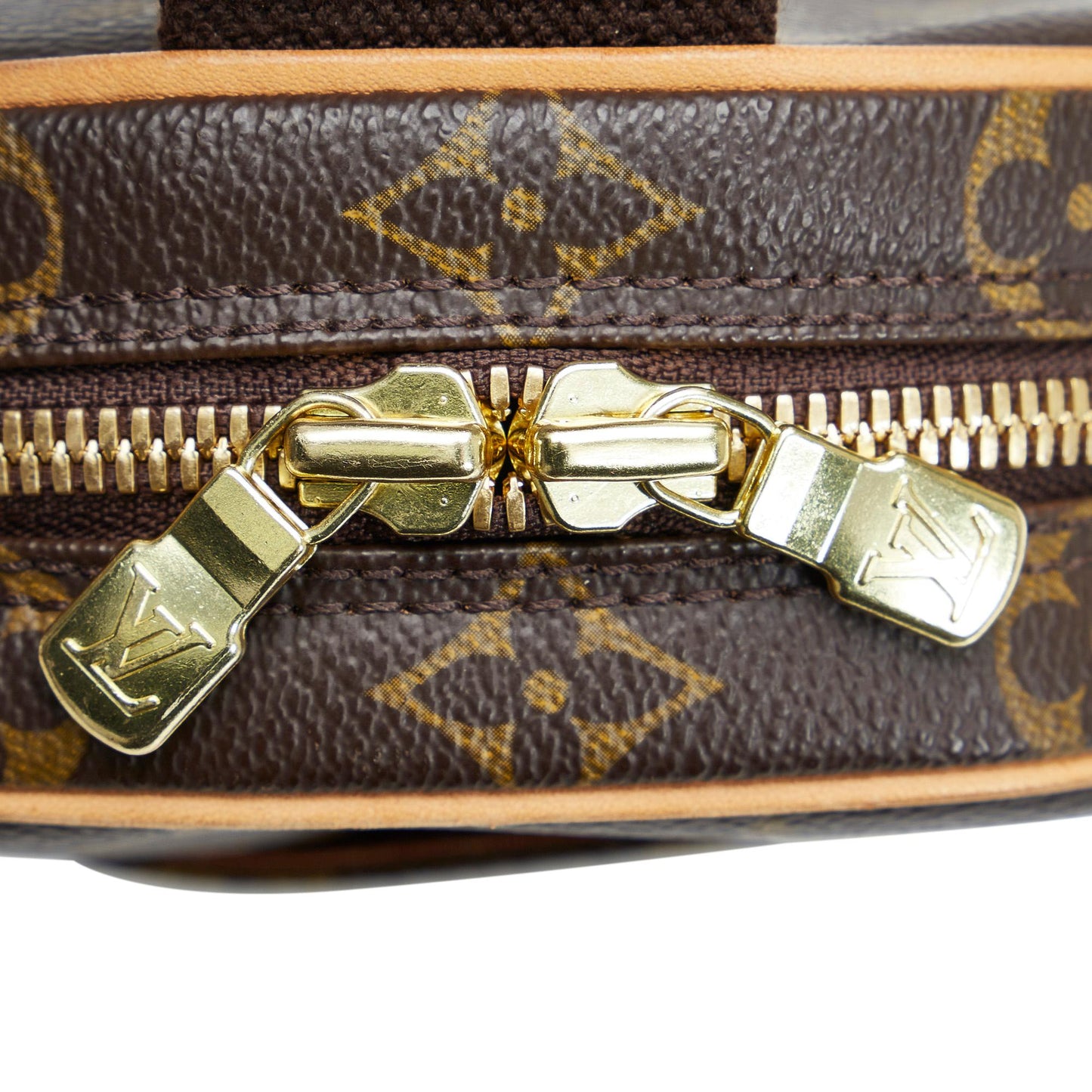 Louis Vuitton Monogram Pochette Gange (SHG-l2cetC)