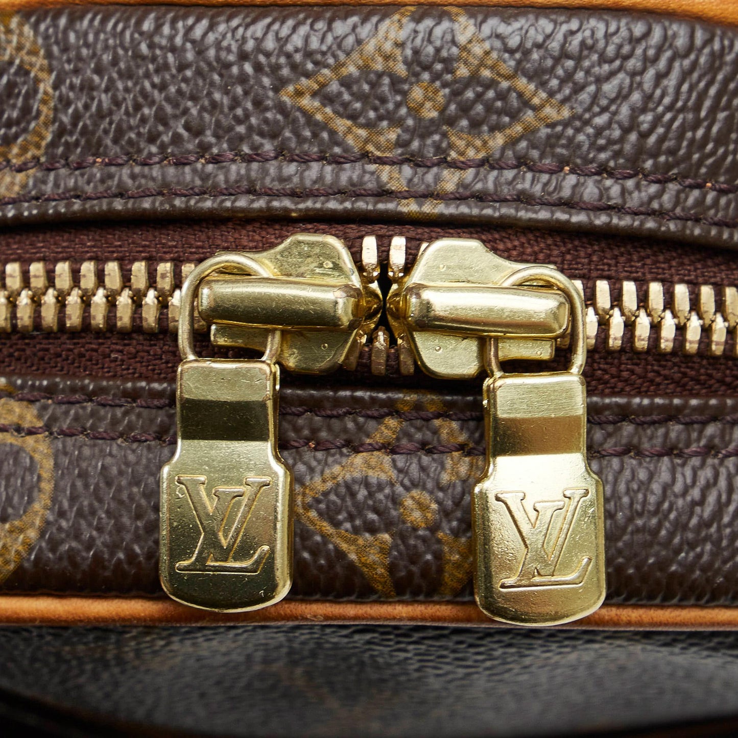 Louis Vuitton Monogram Pochette Gange (SHG-zpN6UZ)
