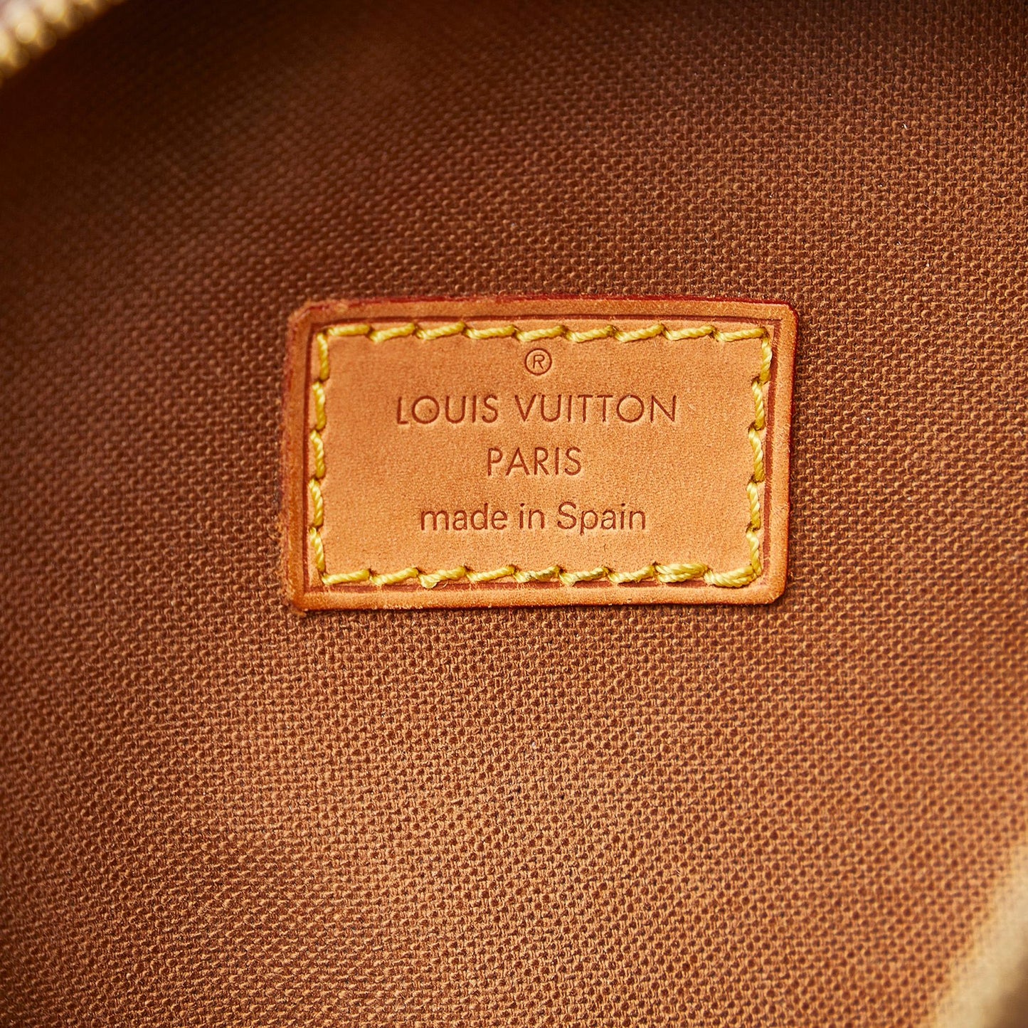 Louis Vuitton Monogram Pochette Gange (SHG-DH7krZ)