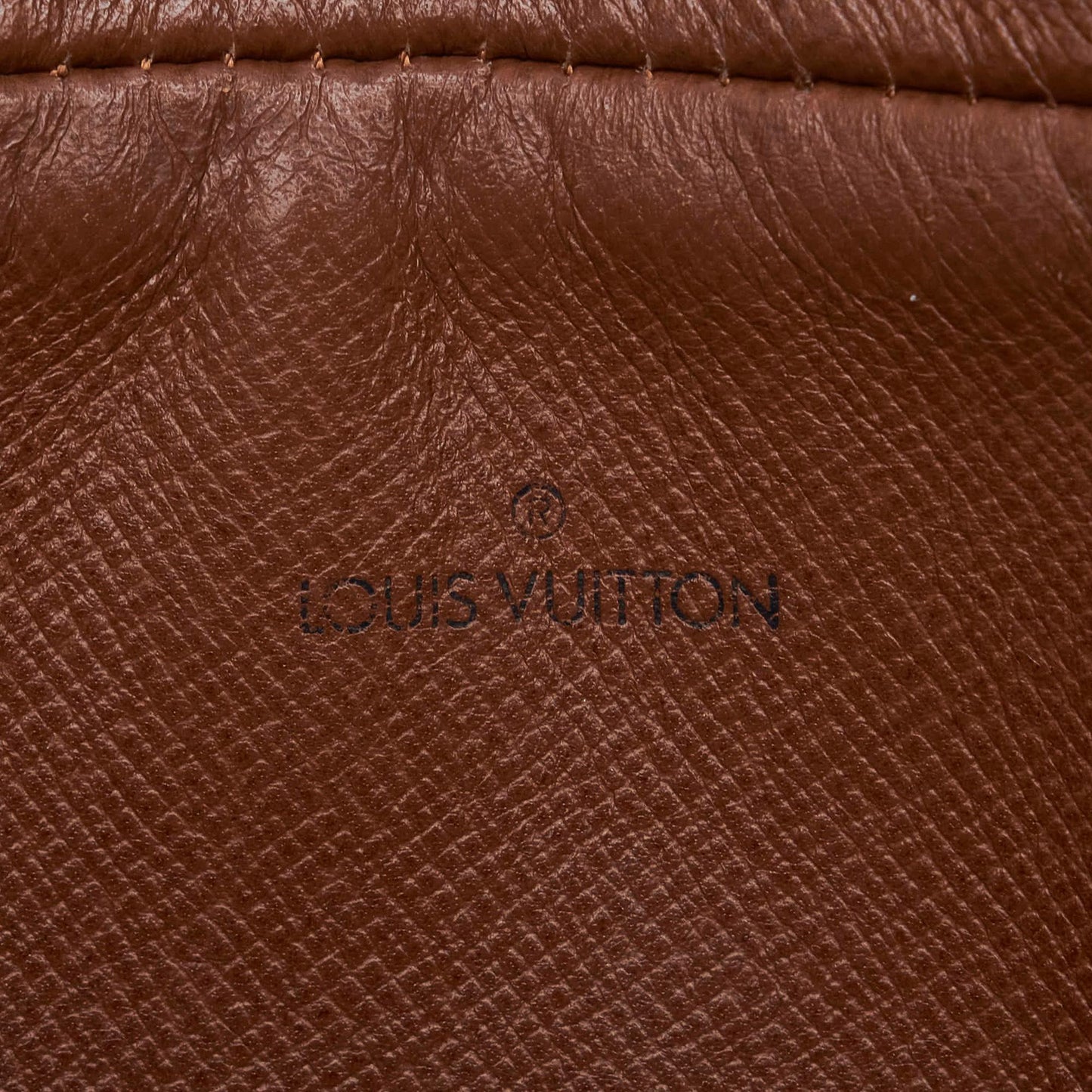 Louis Vuitton Monogram Pochette Marly Bandouliere (SHG-UYyJbL)