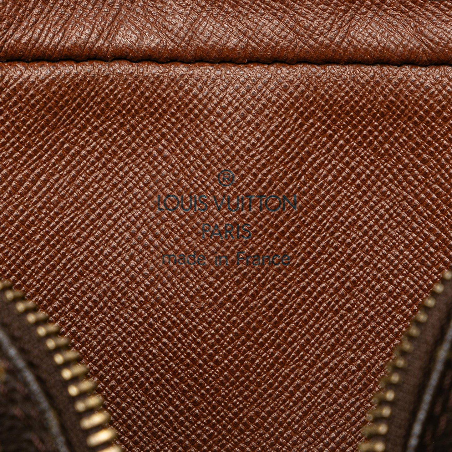 Louis Vuitton Monogram Pochette Marly Bandouliere (SHG-a081dv)