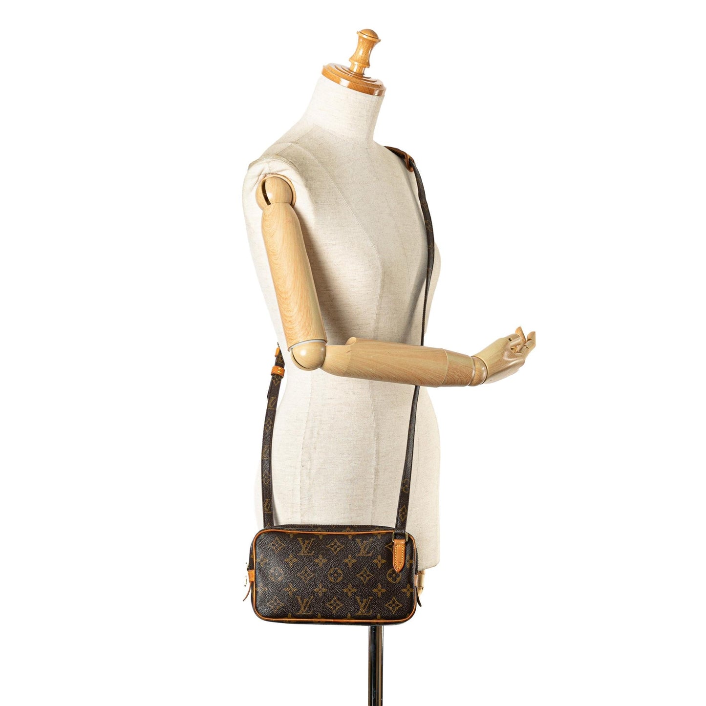 Louis Vuitton Monogram Pochette Marly Bandouliere (SHG-OlIcJT)