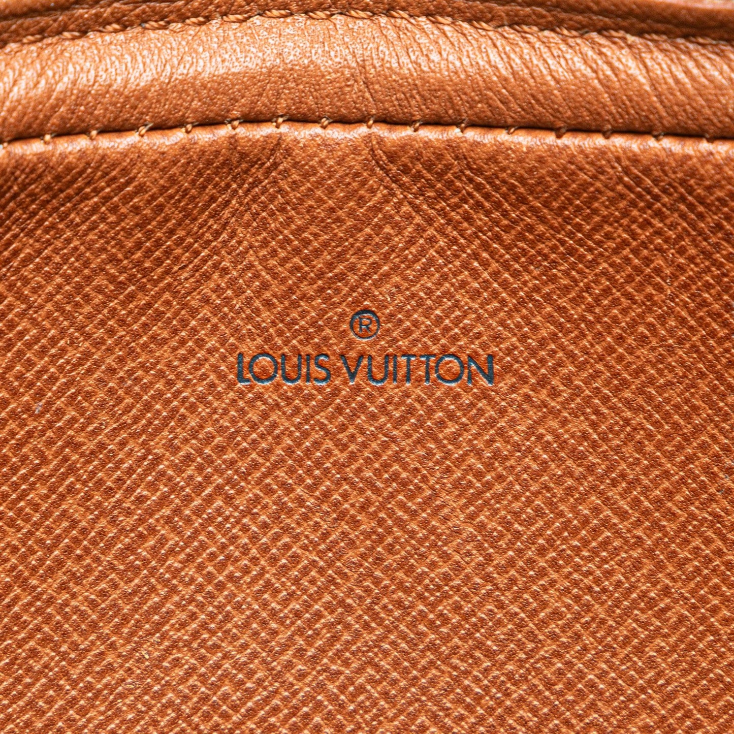 Louis Vuitton Monogram Pochette Marly Bandouliere (SHG-UShOVa)