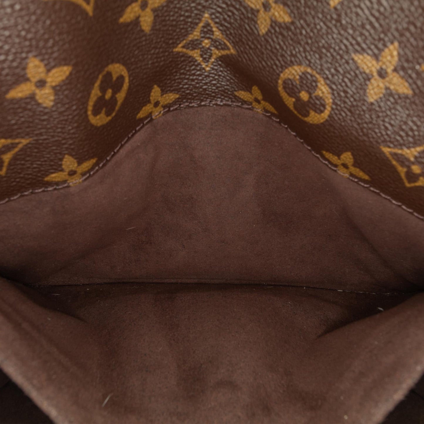 Louis Vuitton Monogram Pochette Metis (SHG-44NW5r)