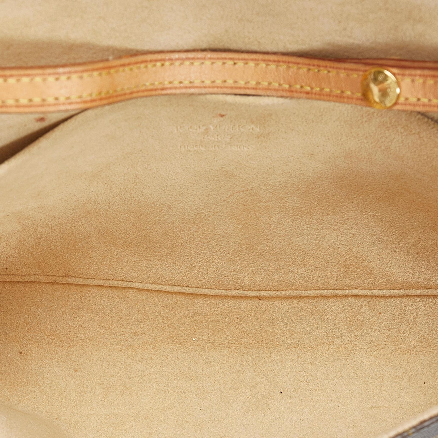 Louis Vuitton Monogram Pochette Twin GM (SHG-cZApAw)