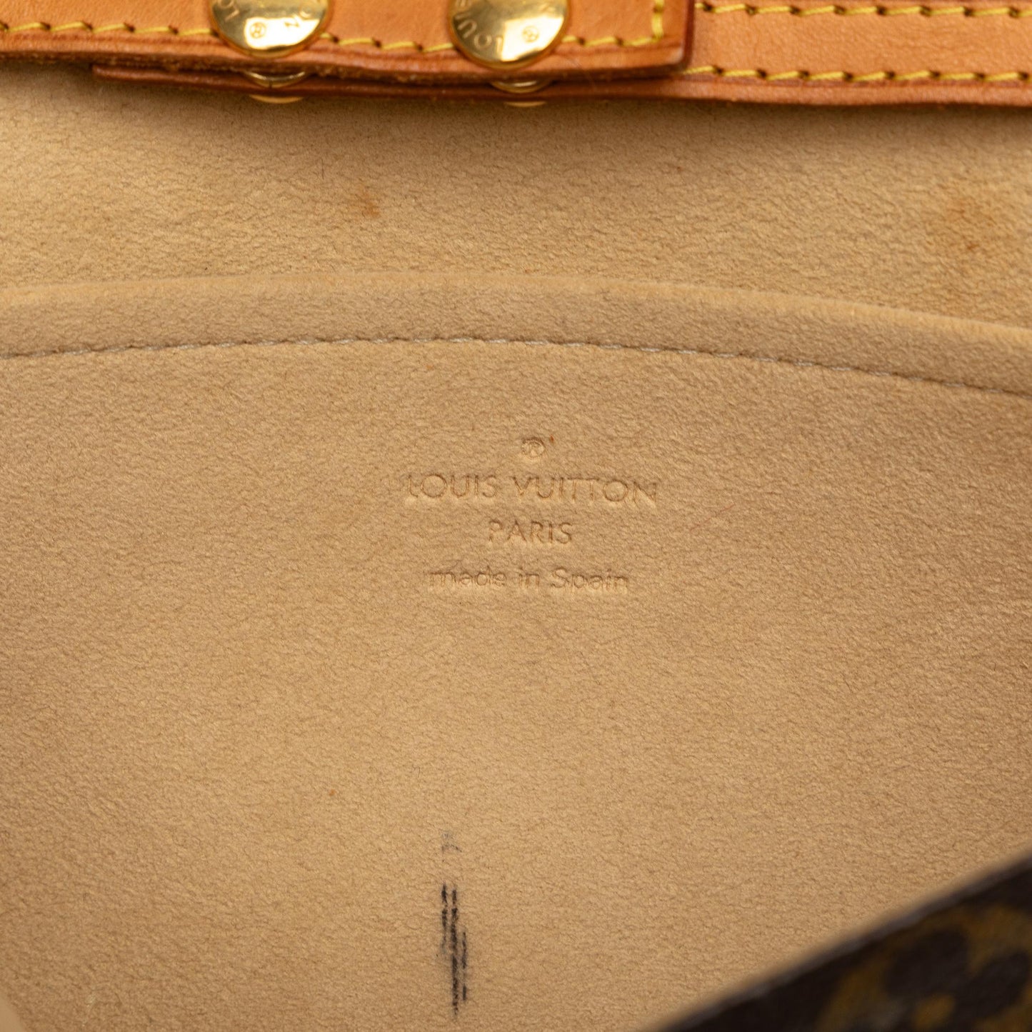 Louis Vuitton Monogram Pochette Twin GM (SHG-EQGS1O)