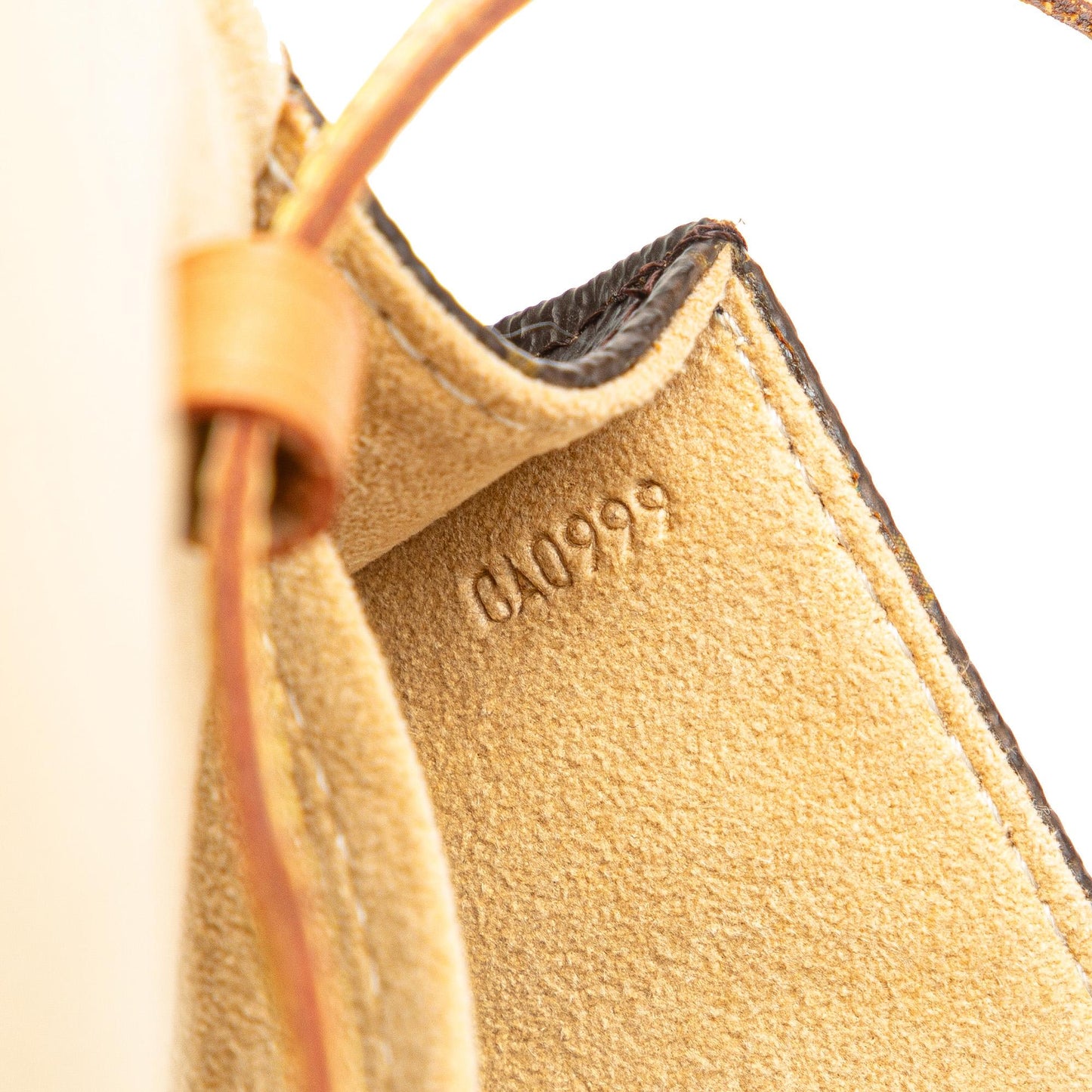 Louis Vuitton Monogram Pochette Twin GM (SHG-upDkeG)