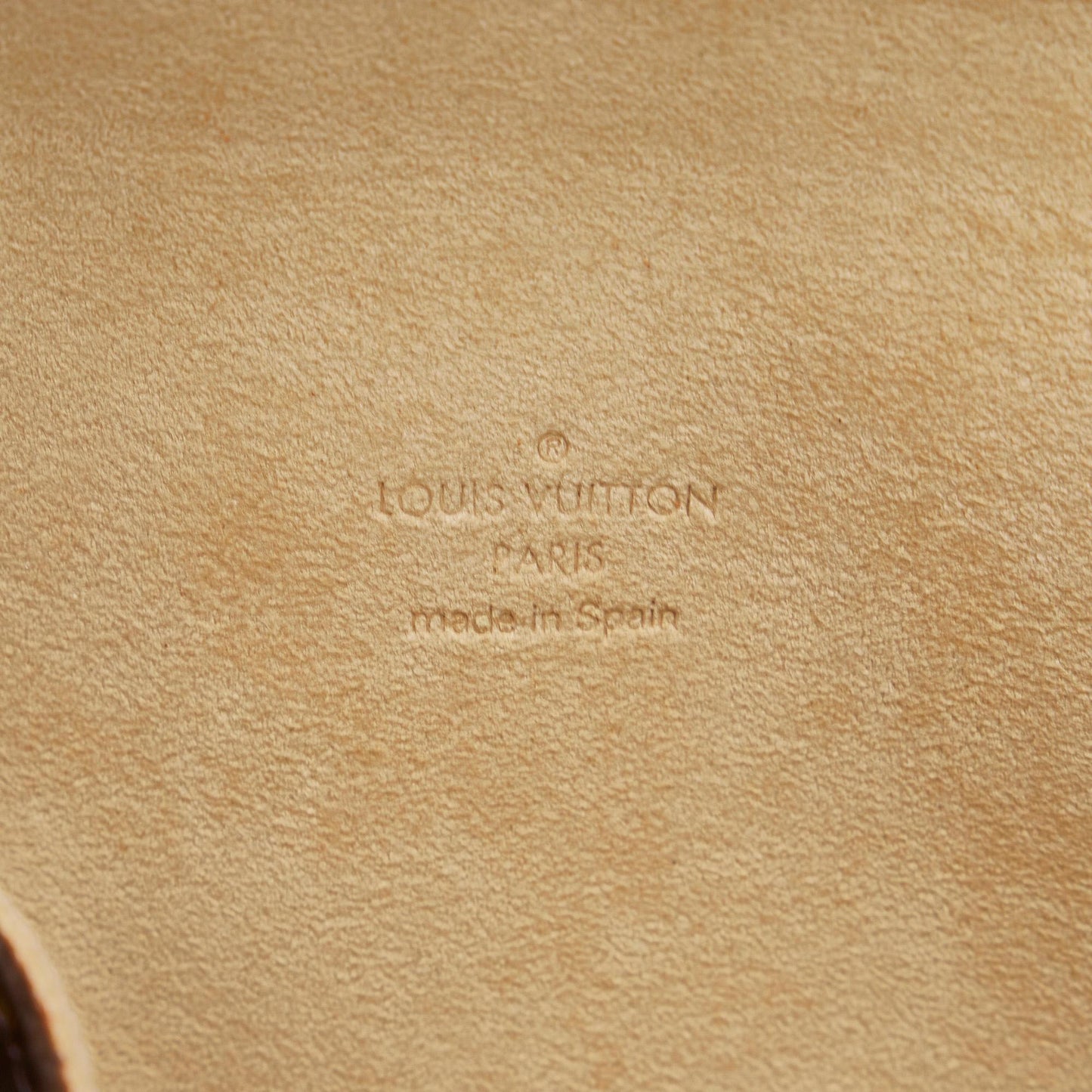 Louis Vuitton Monogram Pochette Twin PM (SHG-MPTReR)
