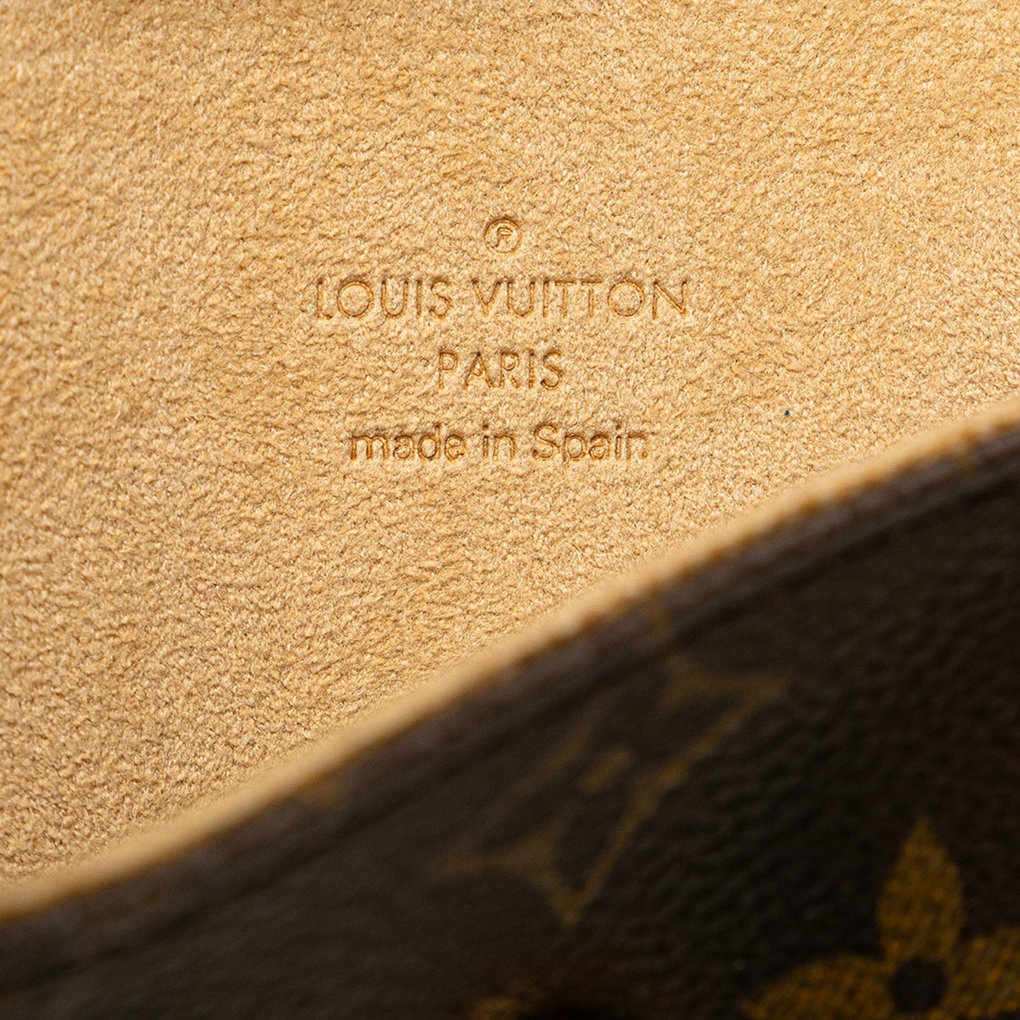 Louis Vuitton Monogram Pochette Twin PM (SHG-wZy8Yt)