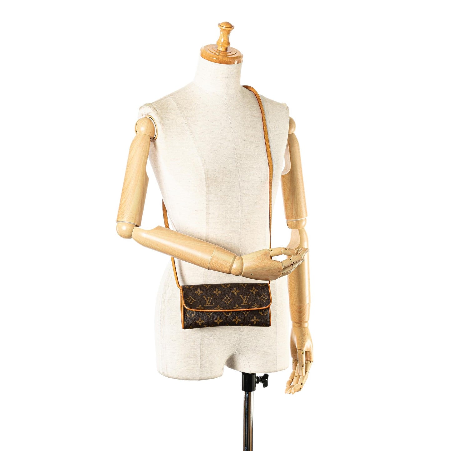 Louis Vuitton Monogram Pochette Twin PM (SHG-Wj9TGw)