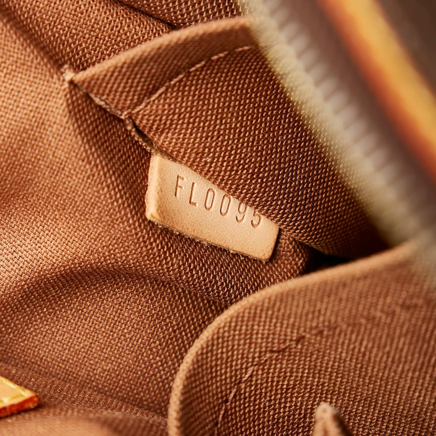 Louis Vuitton Monogram Popincourt Haut (SHG-33423)