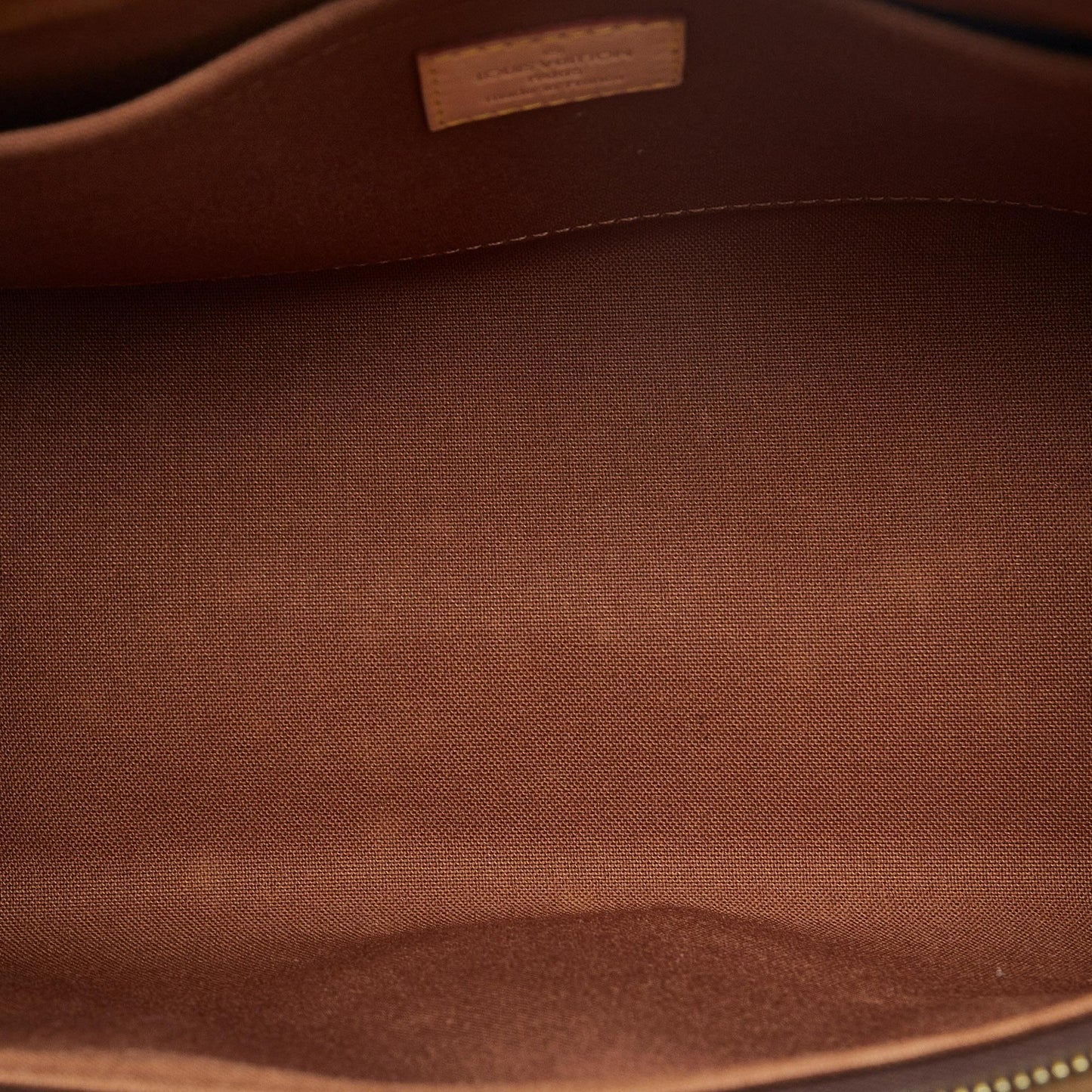 Louis Vuitton Monogram Popincourt (SHG-OqOoU5)