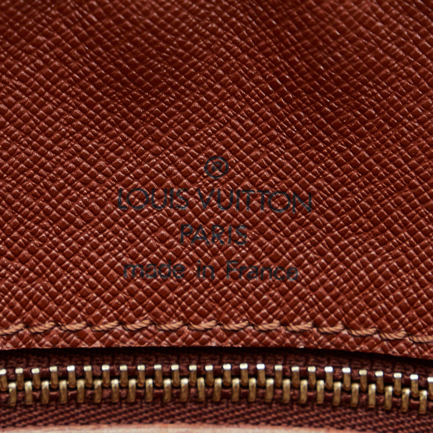 Louis Vuitton Monogram Porte Documents Voyage (SHG-UsspB5)