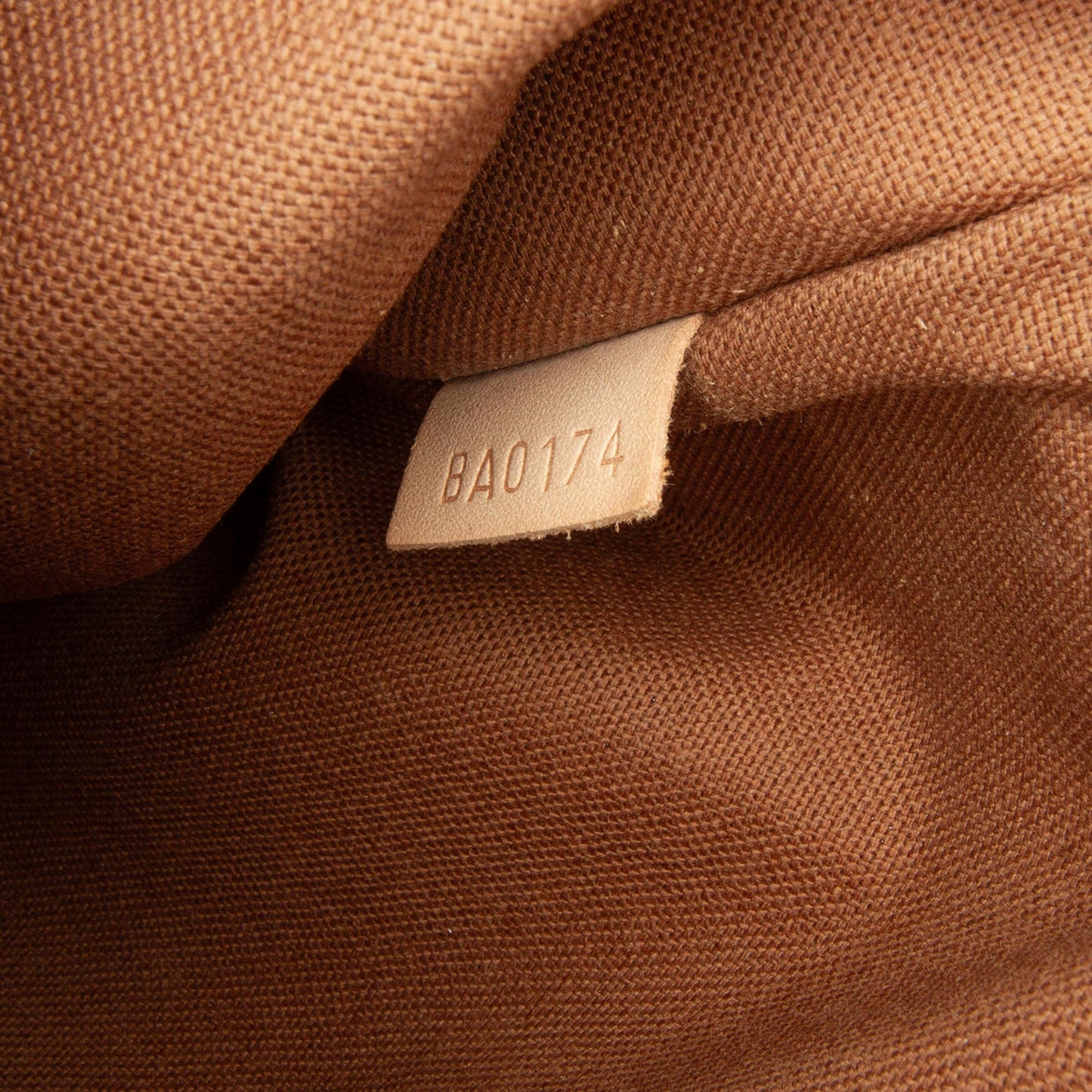 Louis Vuitton Monogram Porte-Documents Voyage (SHG-fwcH5g)