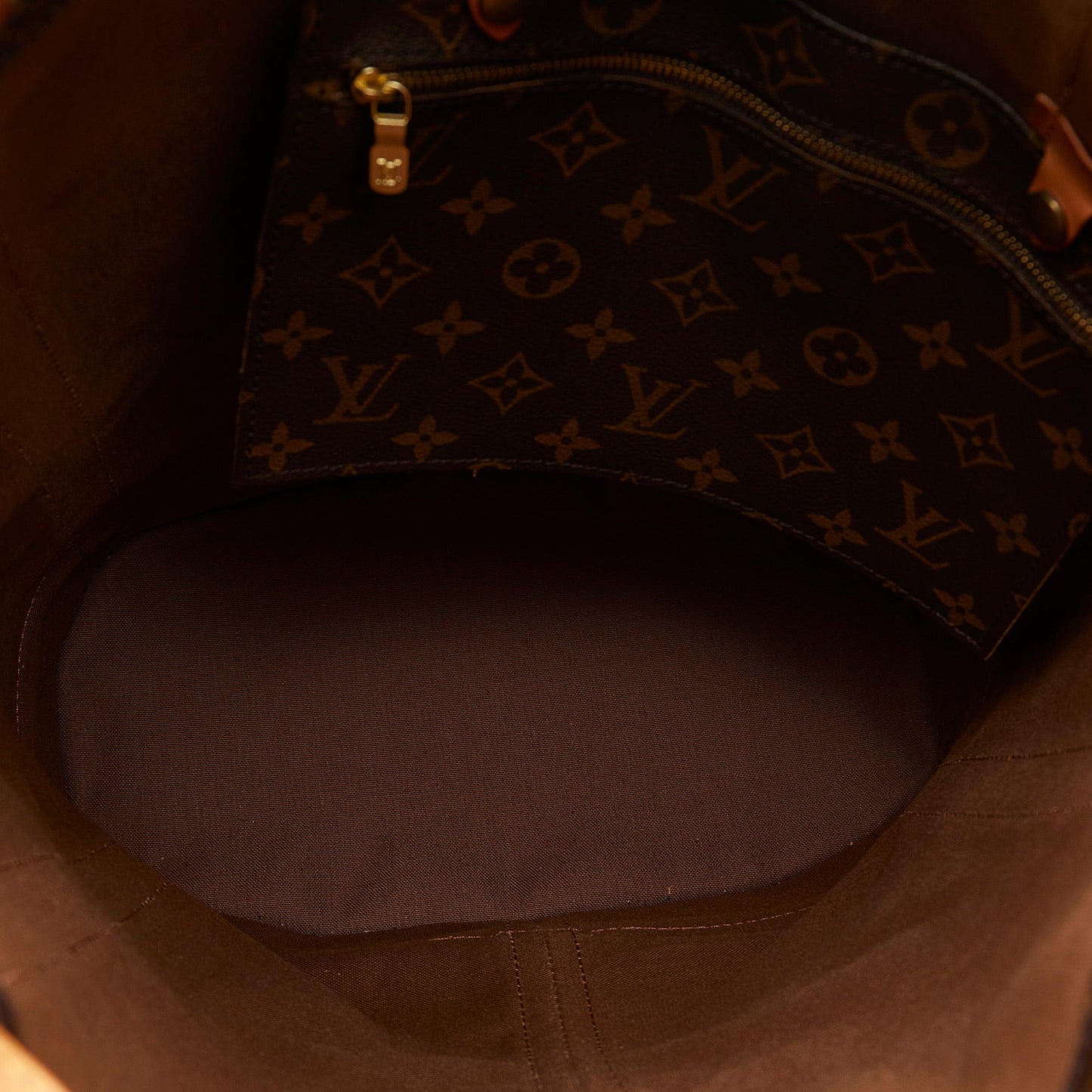 Louis Vuitton Monogram Randonnee GM (SHG-lw3VRk)