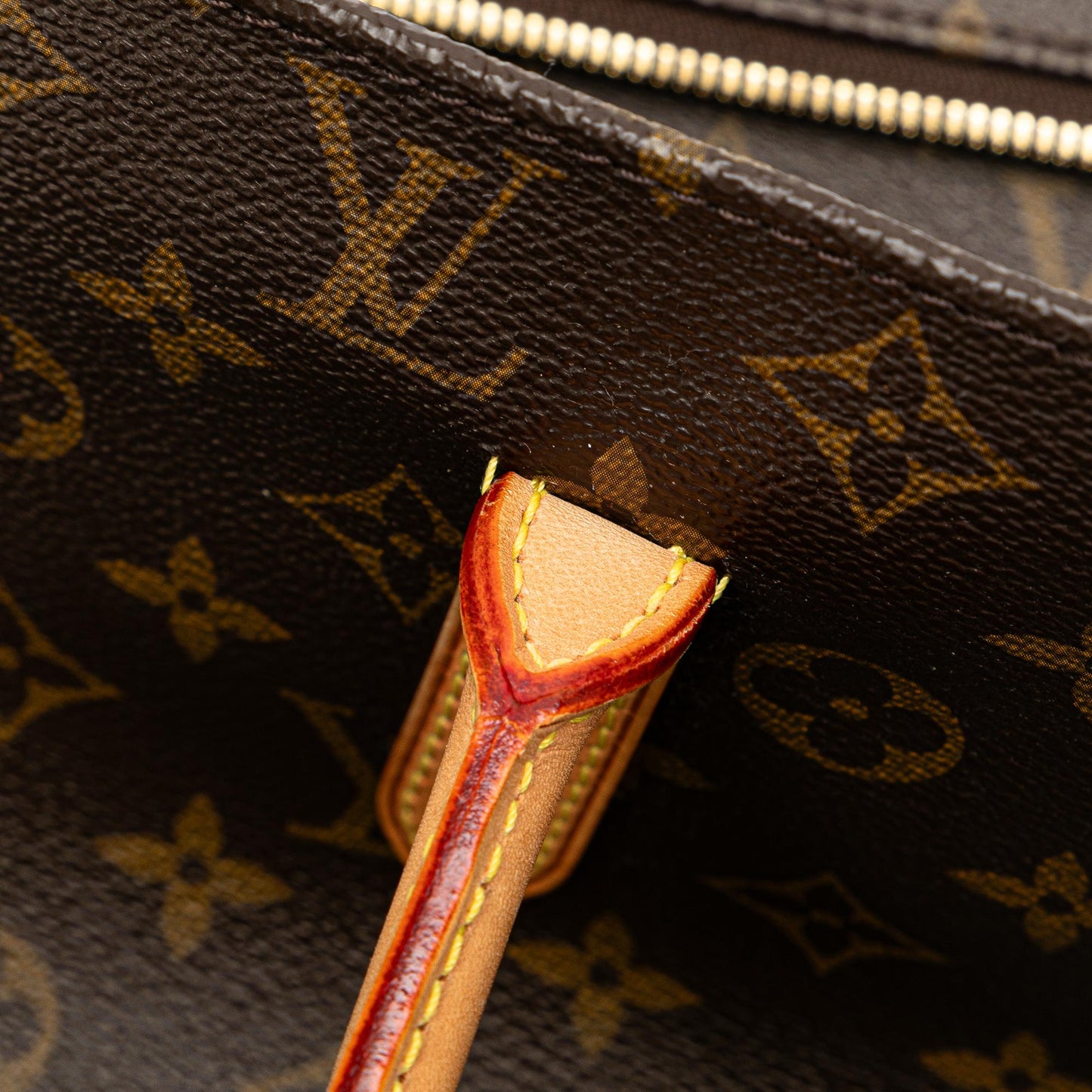 Louis Vuitton Monogram Raspail MM (SHG-oTJgfk)