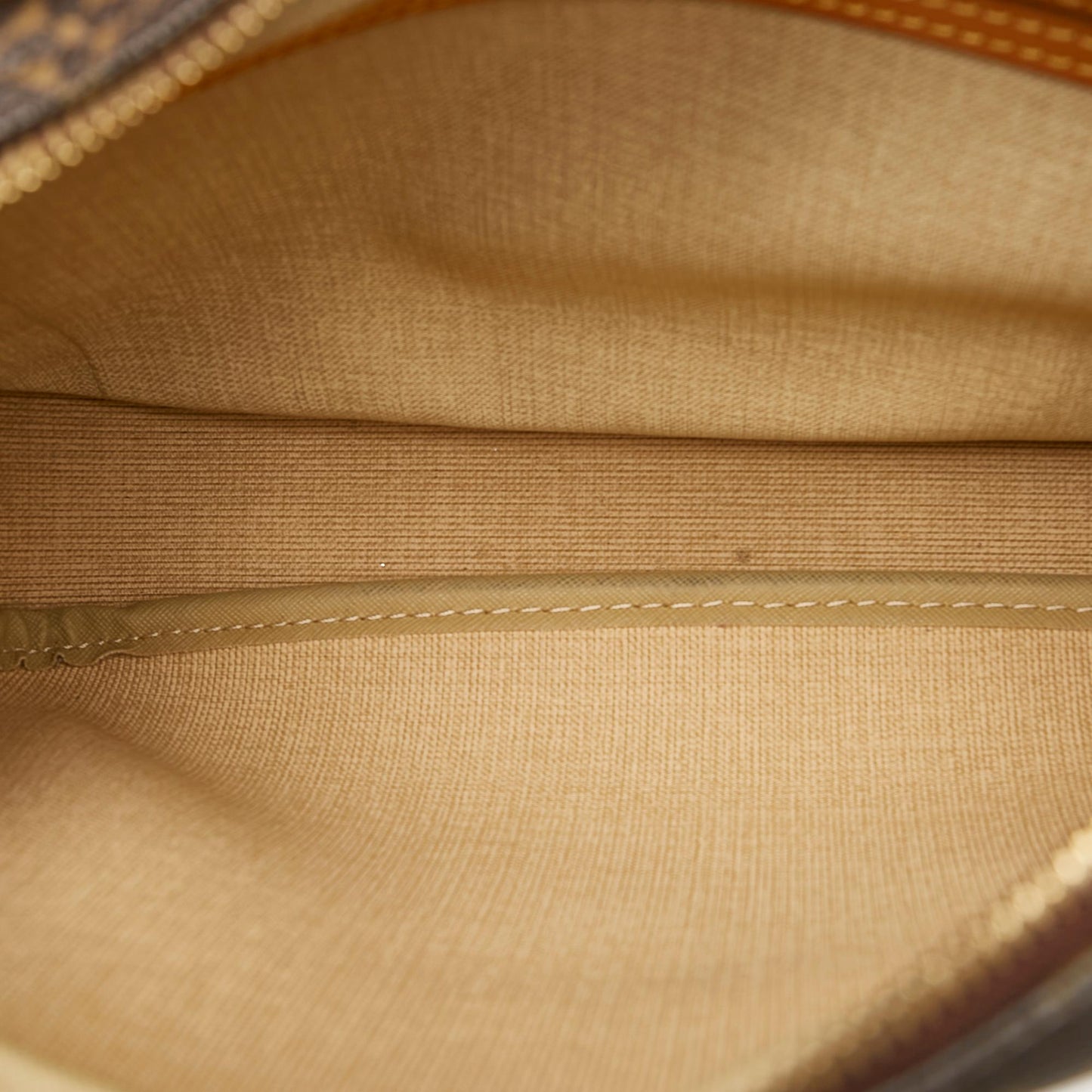 Louis Vuitton Monogram Reporter PM (SHG-30134)