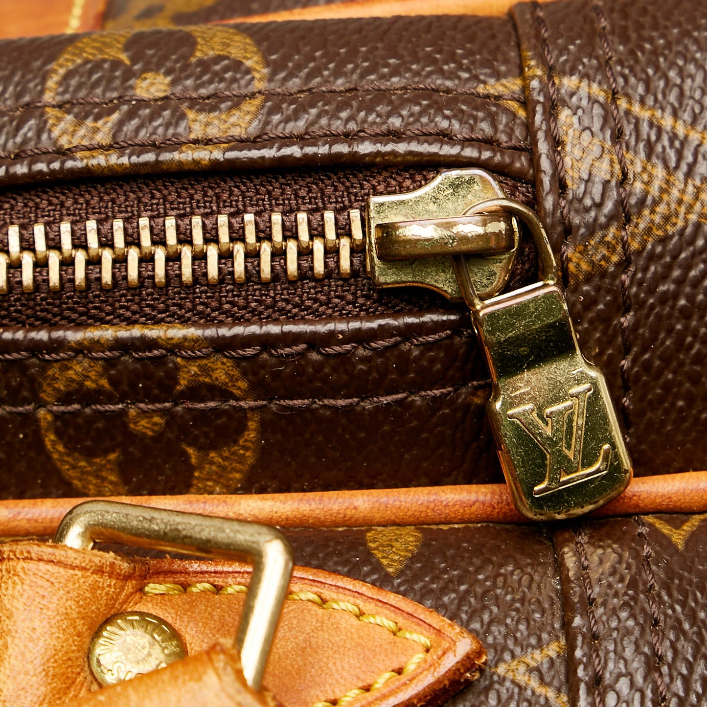 Louis Vuitton Monogram Reporter PM (SHG-30647)
