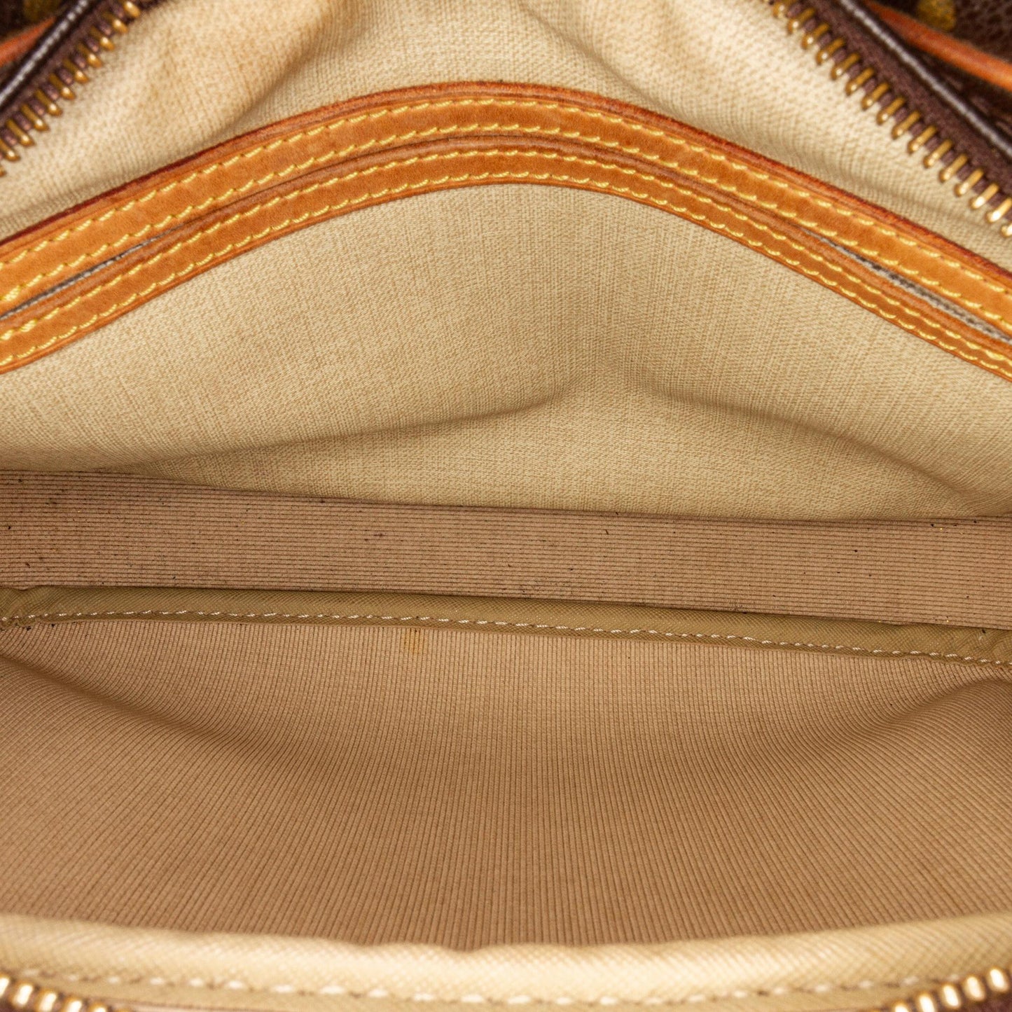 Louis Vuitton Monogram Reporter PM (SHG-35298)