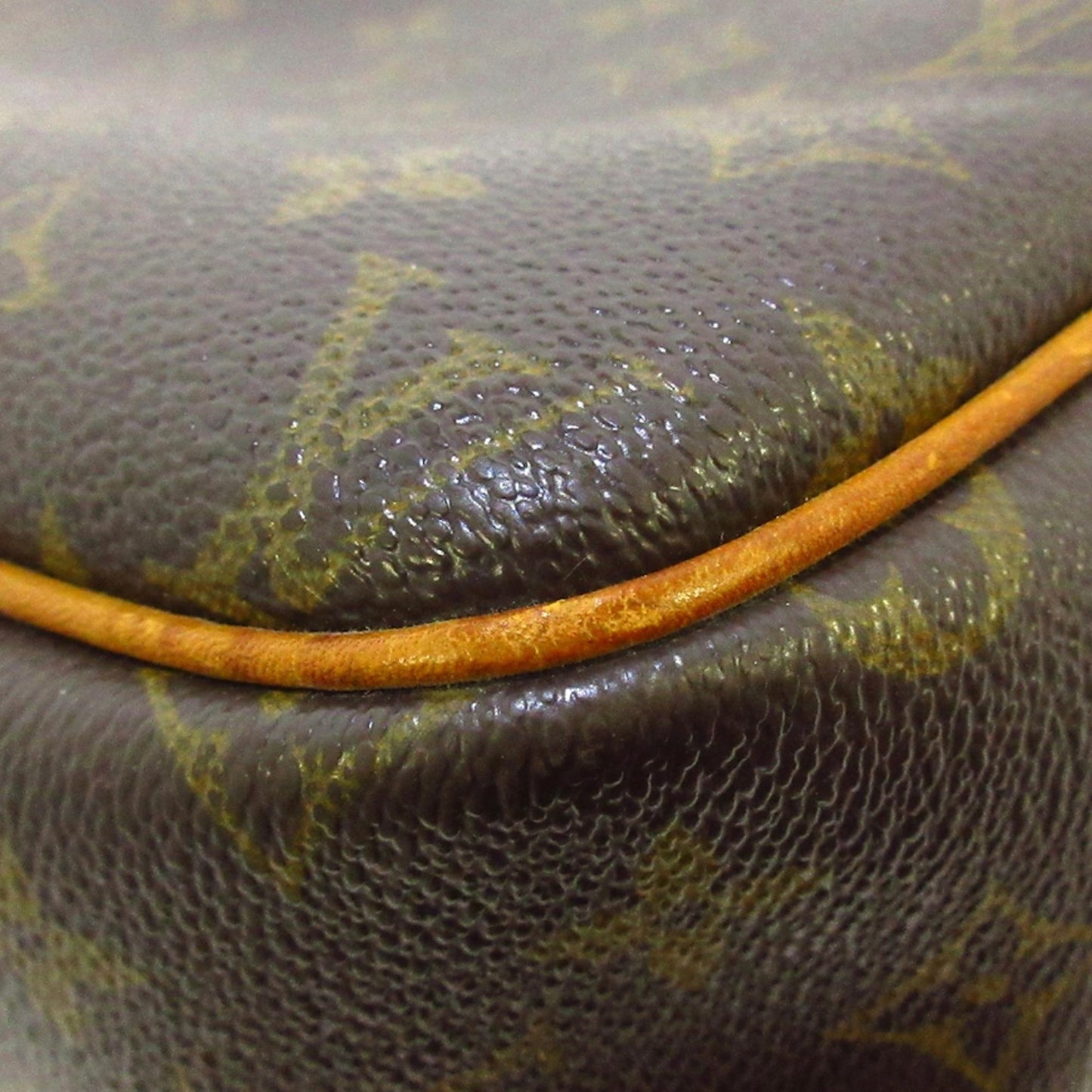 Louis Vuitton Monogram Reporter PM (SHG-35767)