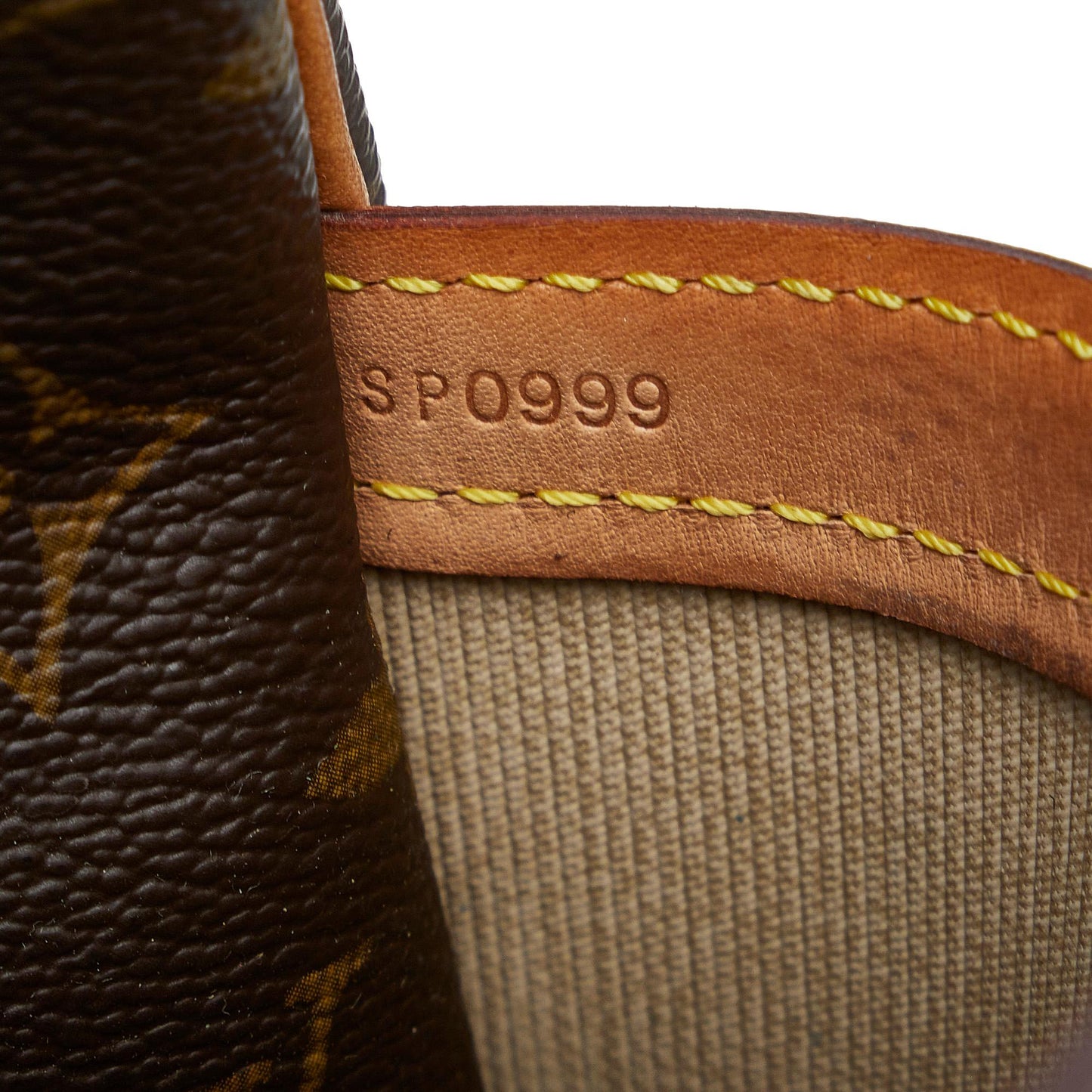 Louis Vuitton Monogram Reporter PM (SHG-wrTziX)