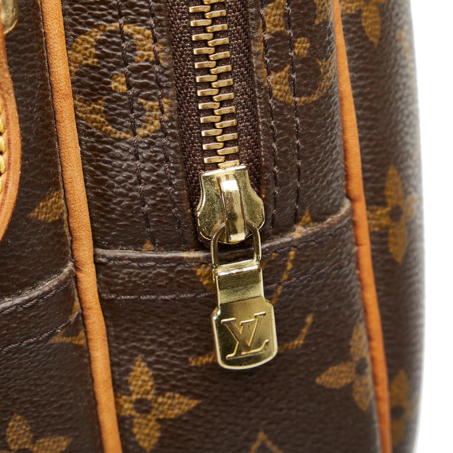 Louis Vuitton Monogram Reporter PM (SHG-ITFBO8)