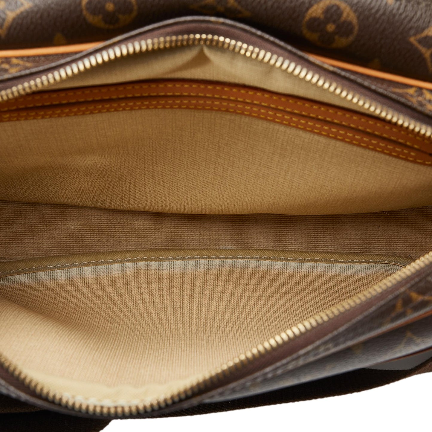 Louis Vuitton Monogram Reporter PM (SHG-ITFBO8)