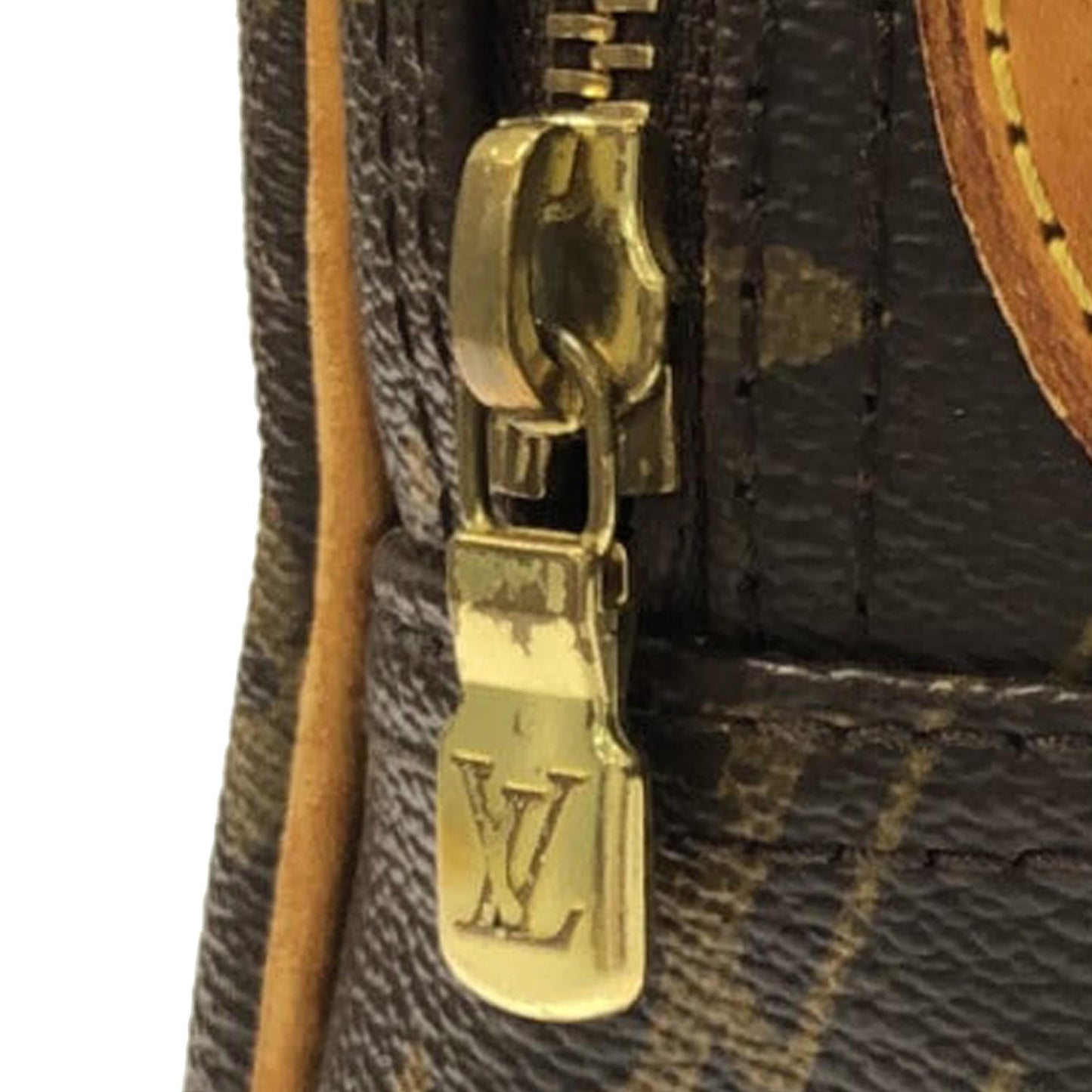 Louis Vuitton Monogram Reporter PM (SHG-g3lgL4)