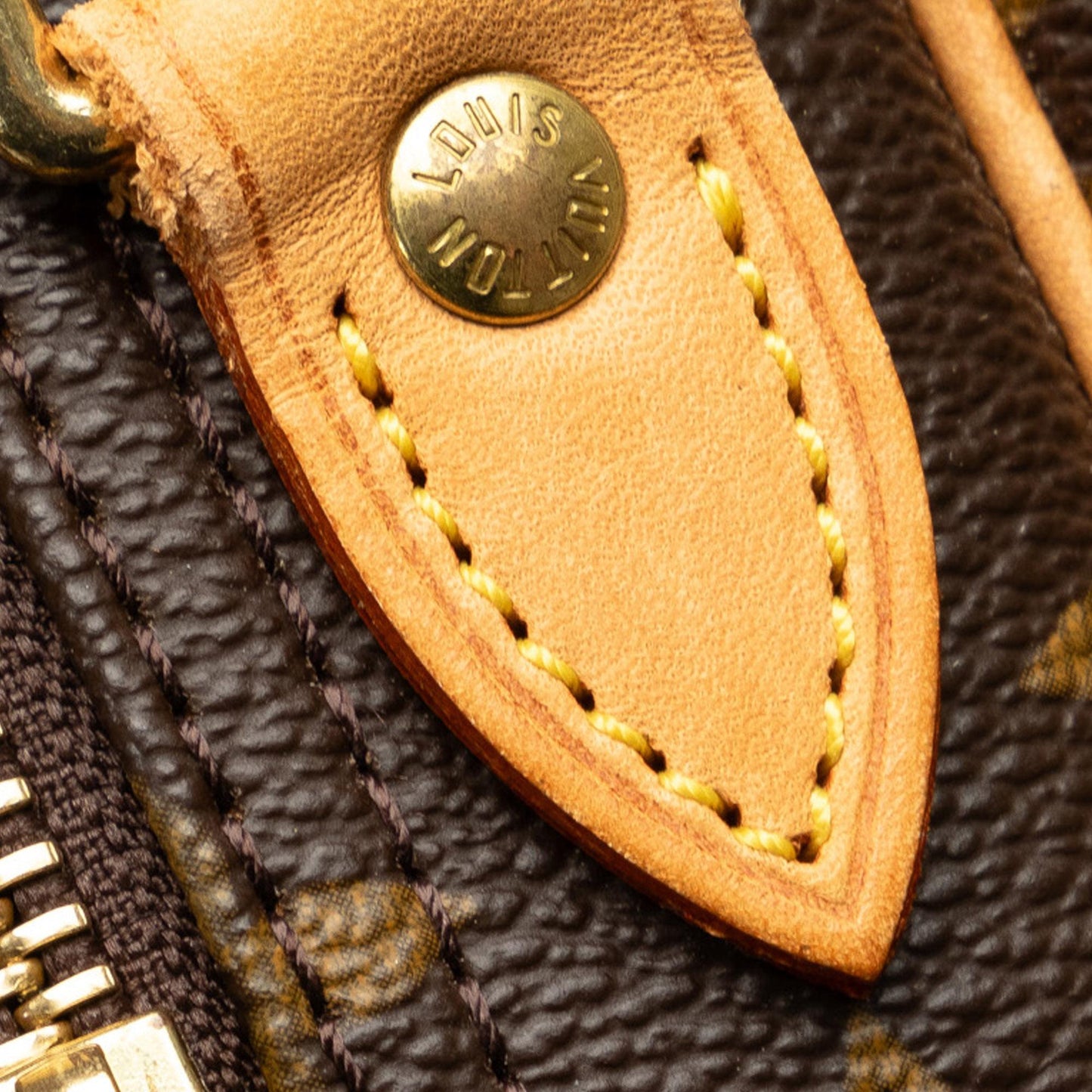 Louis Vuitton Monogram Reporter PM (SHG-Euh7Gy)