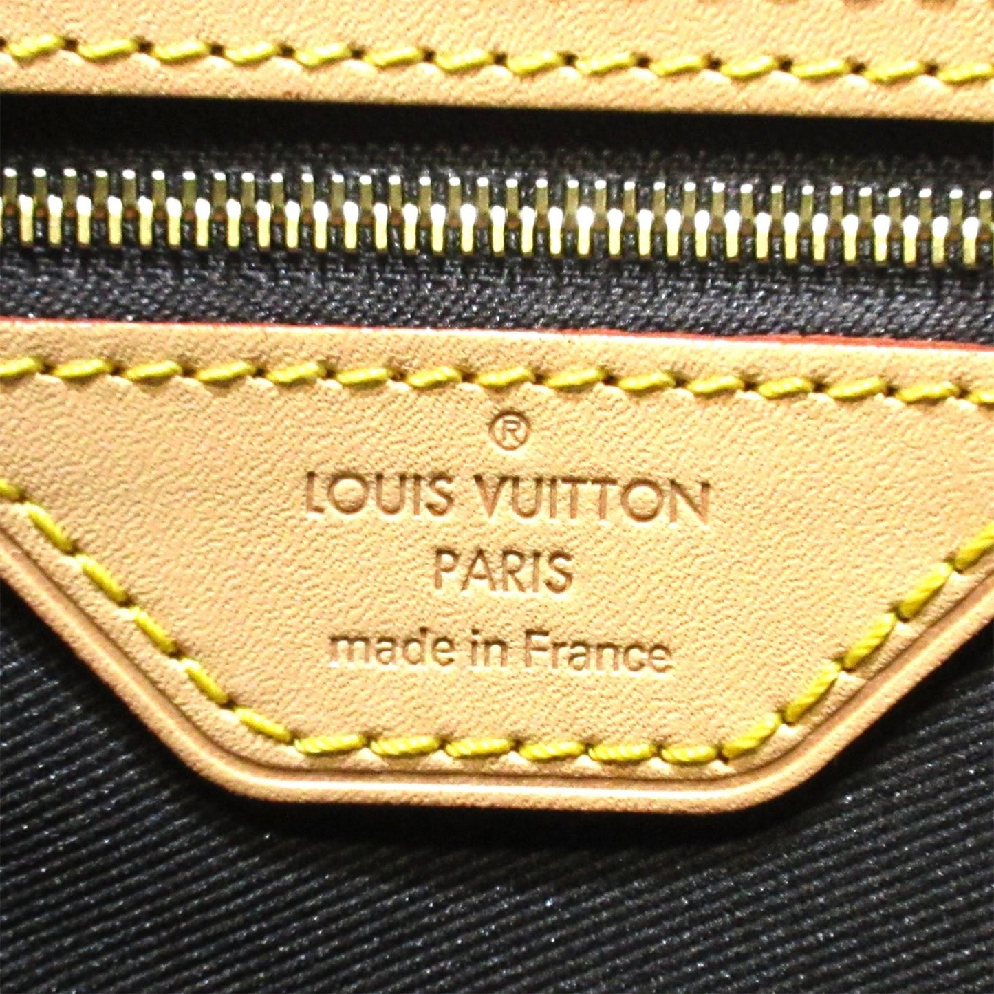 Louis Vuitton Monogram Reverse VHS Tape Carry It (SHG-I9MNJV)