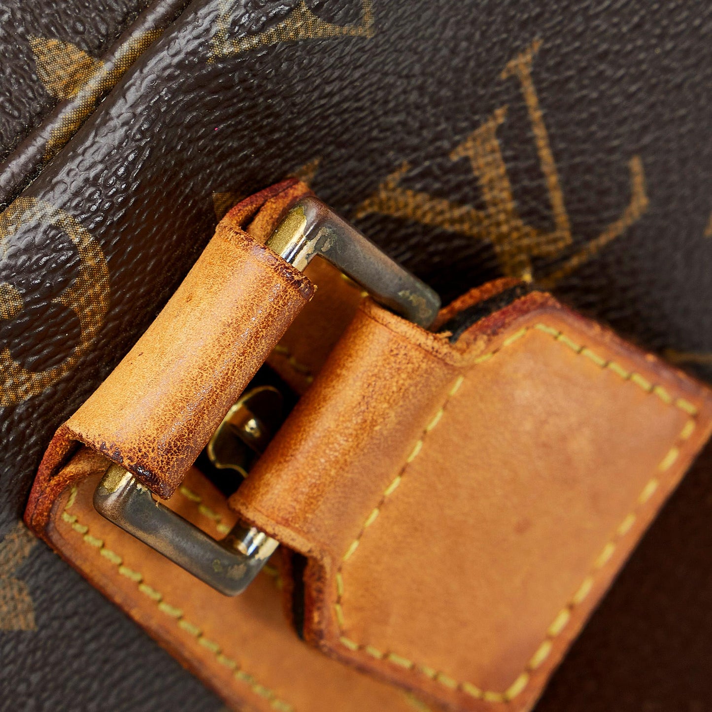 Louis Vuitton Monogram Sac Bosphore (SHG-EeCbsp)