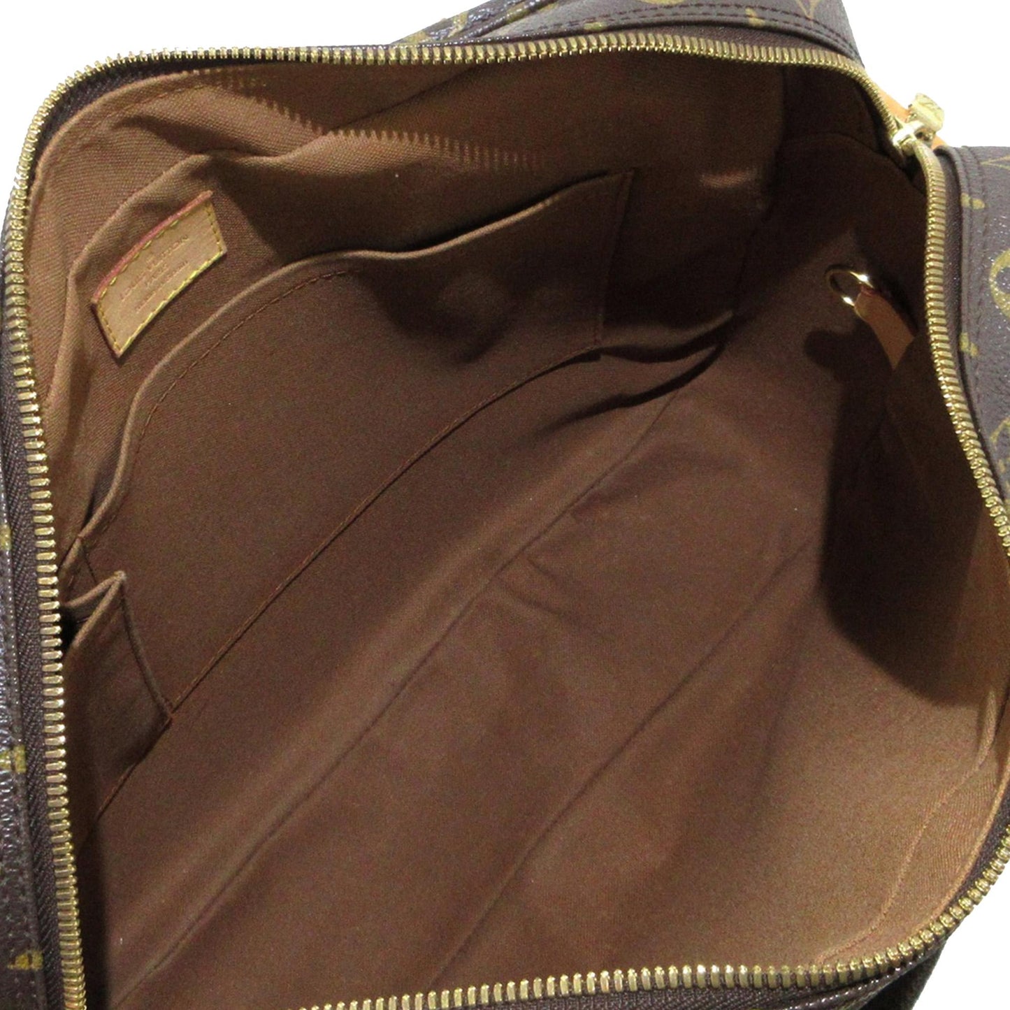 Louis Vuitton Monogram Sac Bosphore (SHG-E4TAgo)