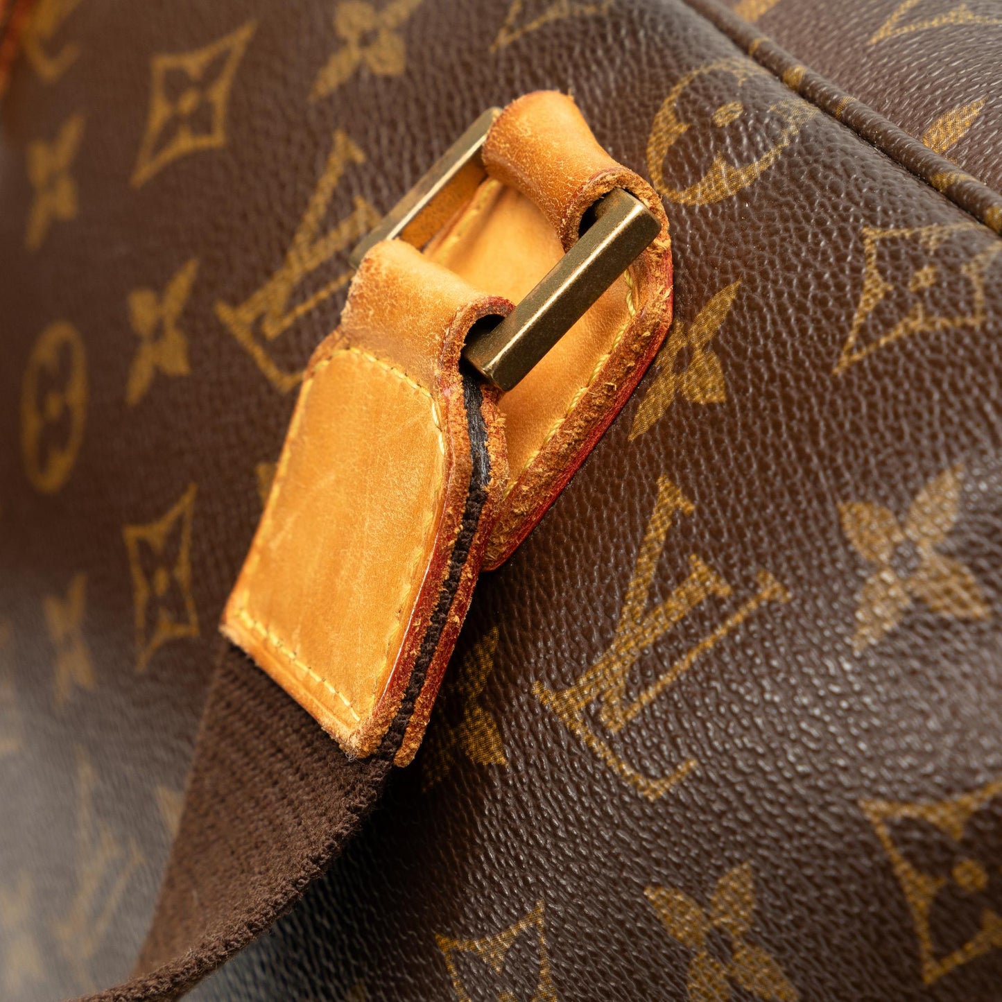 Louis Vuitton Monogram Sac Bosphore (SHG-d73iw7)