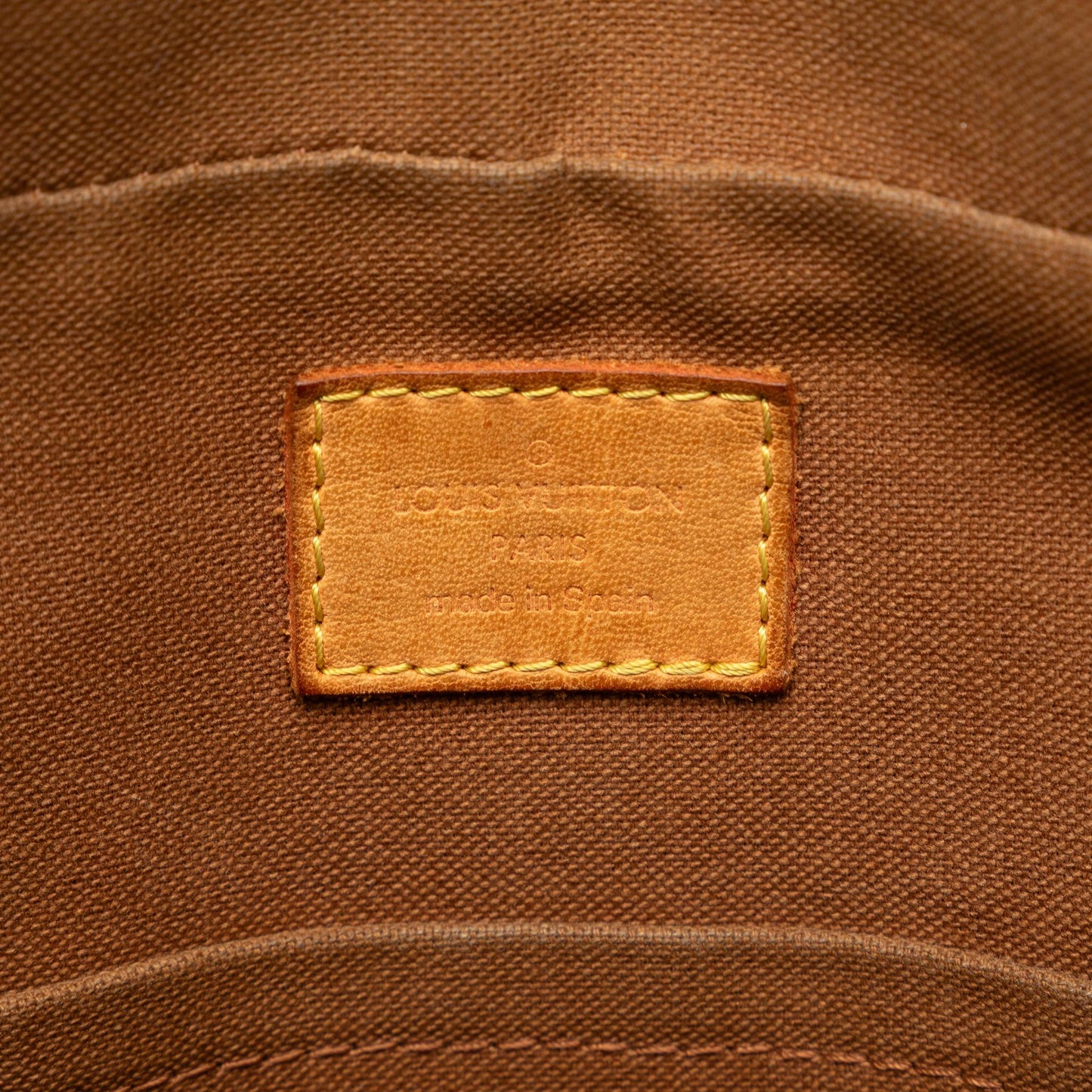 Louis Vuitton Monogram Sac Bosphore