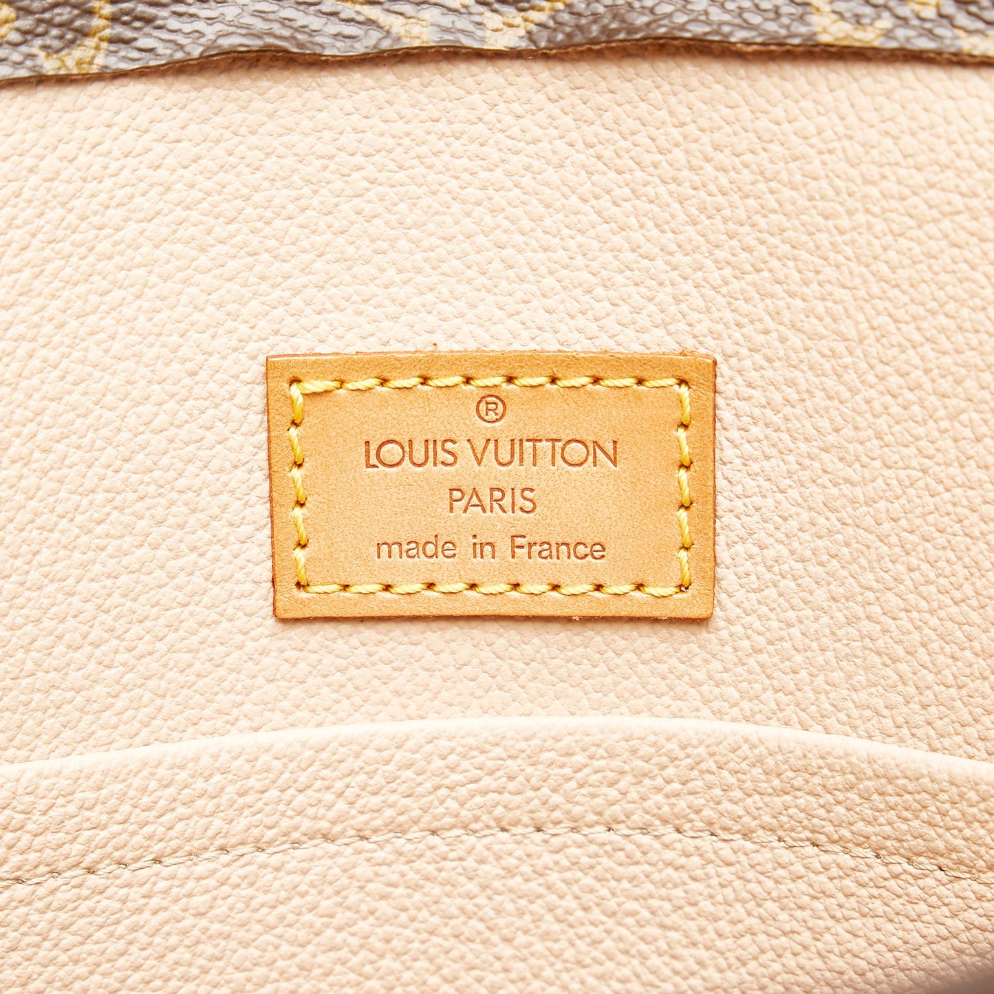 Louis Vuitton Monogram Sac Plat (SHG-32937)